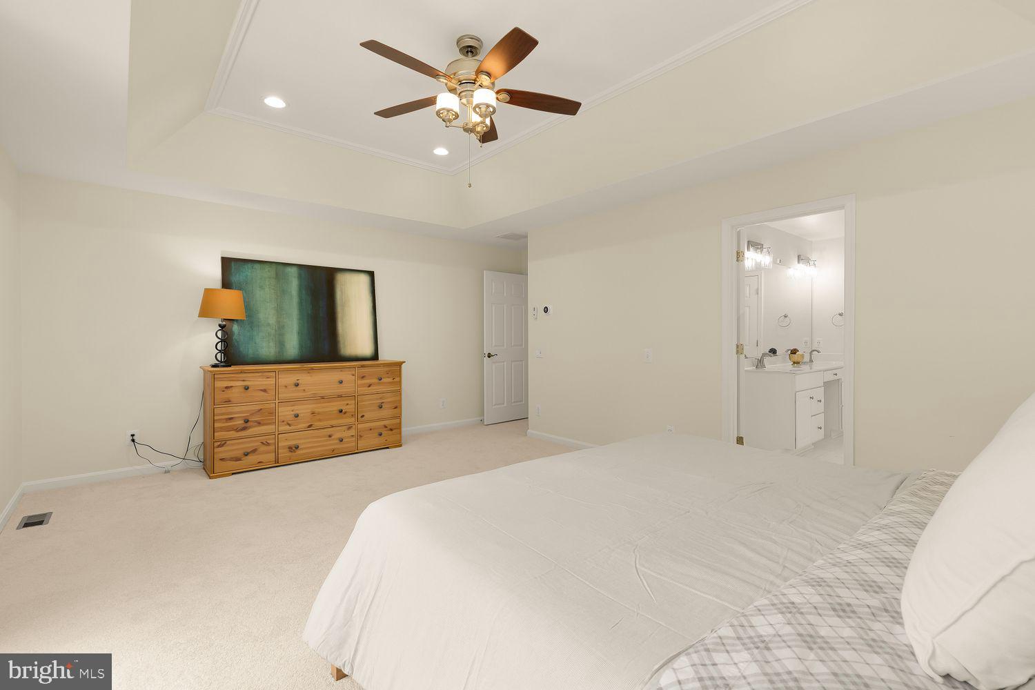 LAUREL HILL LANDBAY - Residential