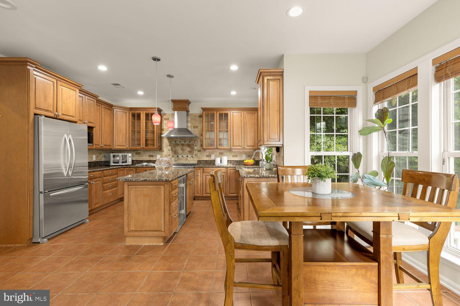 LAUREL HILL LANDBAY - Residential