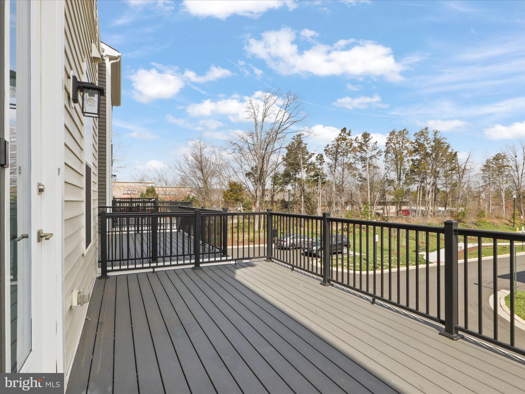 ROBINSON MANOR - Residential Lease