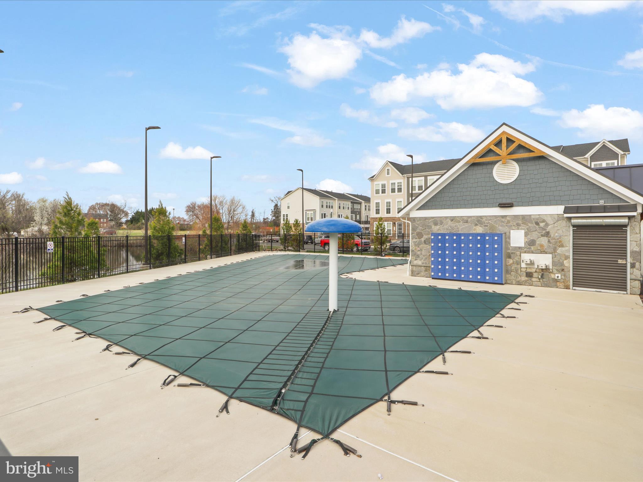 ROBINSON MANOR - Residential Lease