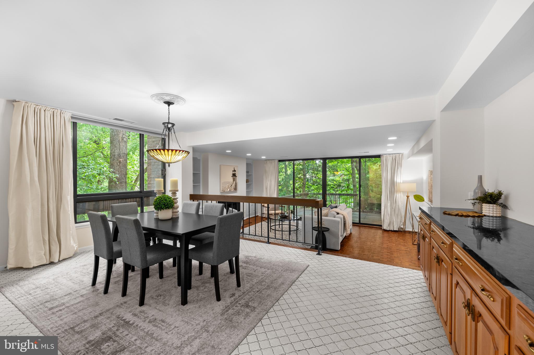 SUMNER VILLAGE - Residential