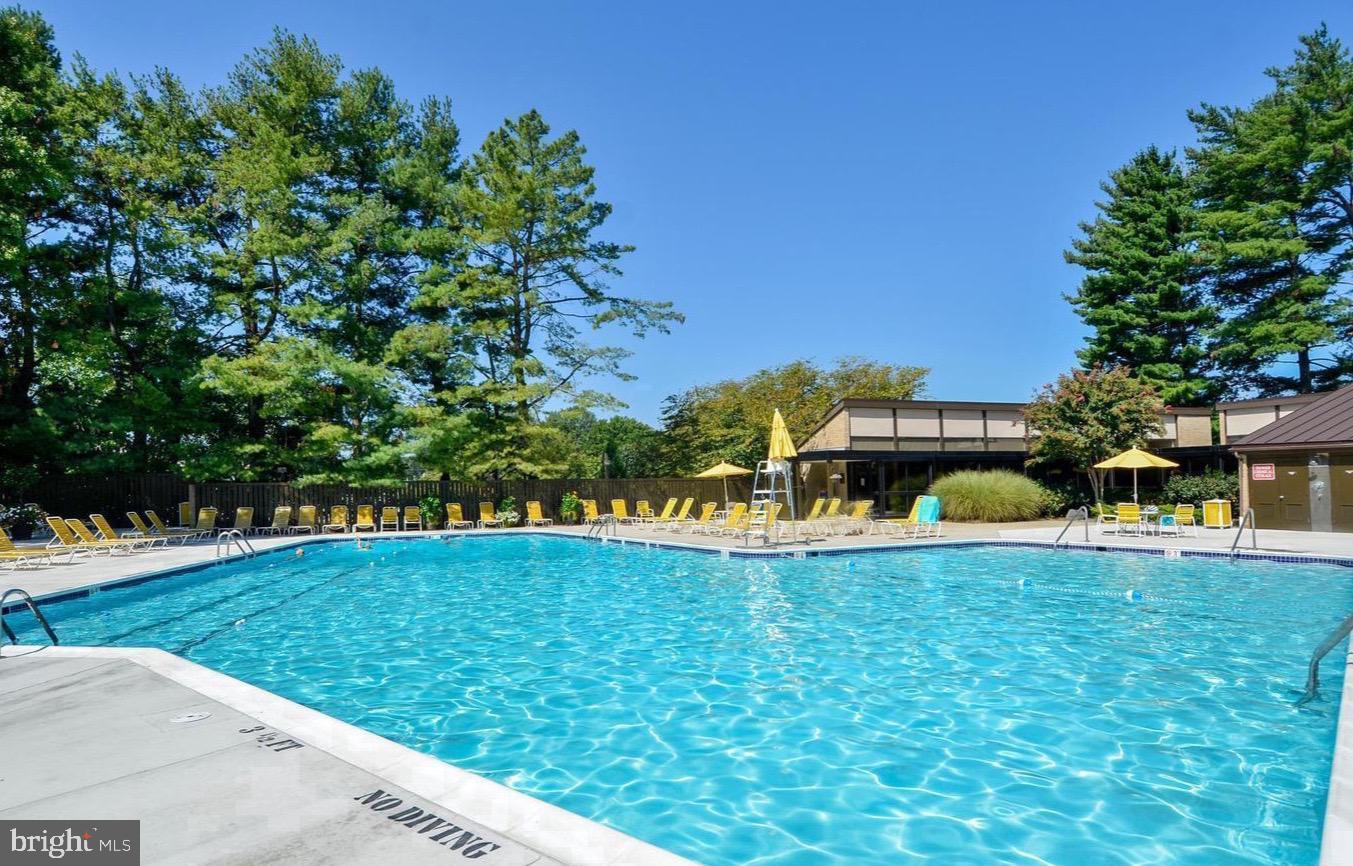 SUMNER VILLAGE - Residential
