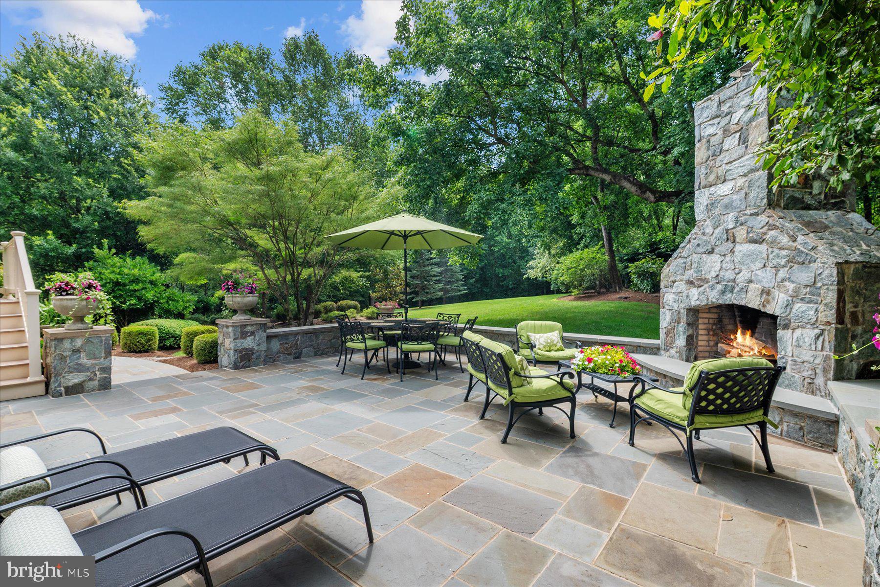 MOUNT TABOR GLEN - Residential