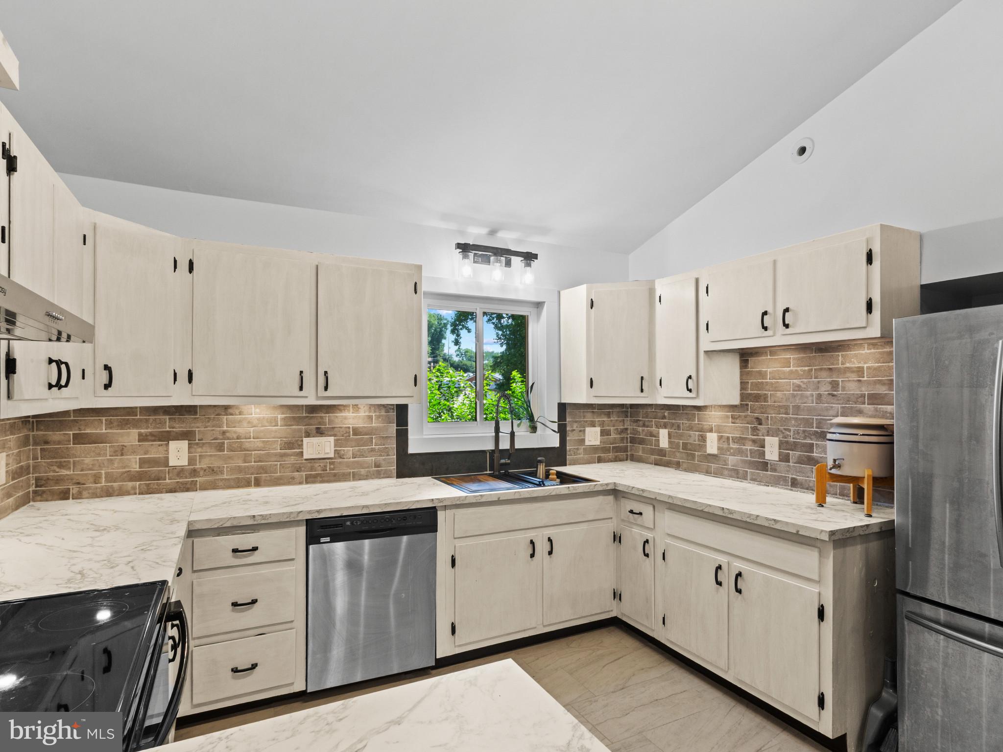 BARNABY VILLAGE - Residential