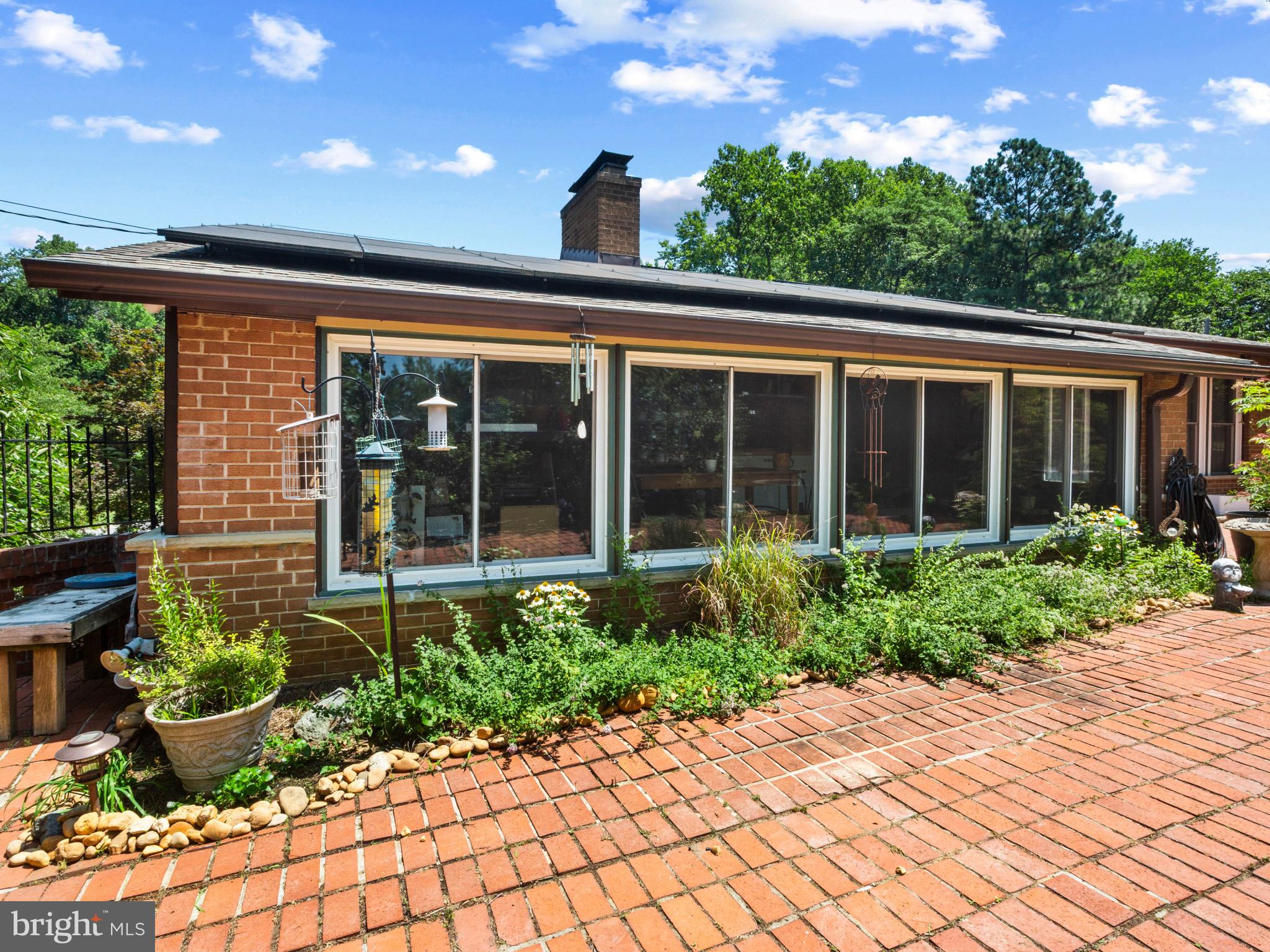 BARNABY VILLAGE - Residential