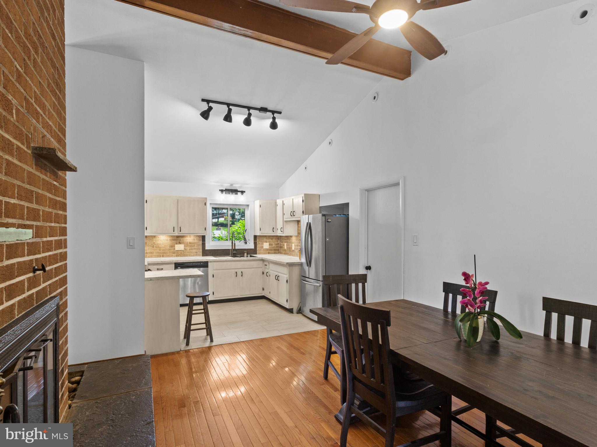 BARNABY VILLAGE - Residential