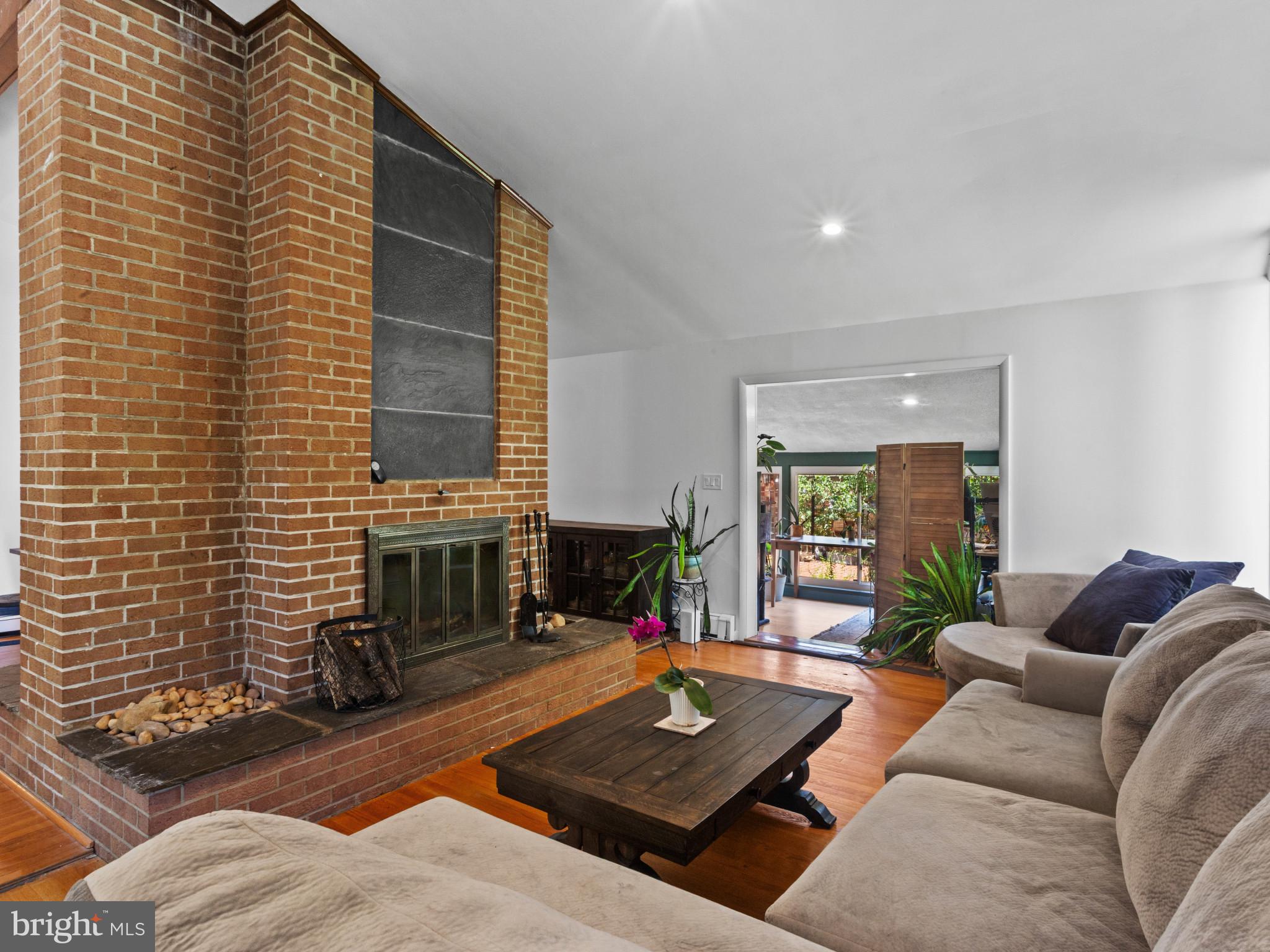 BARNABY VILLAGE - Residential