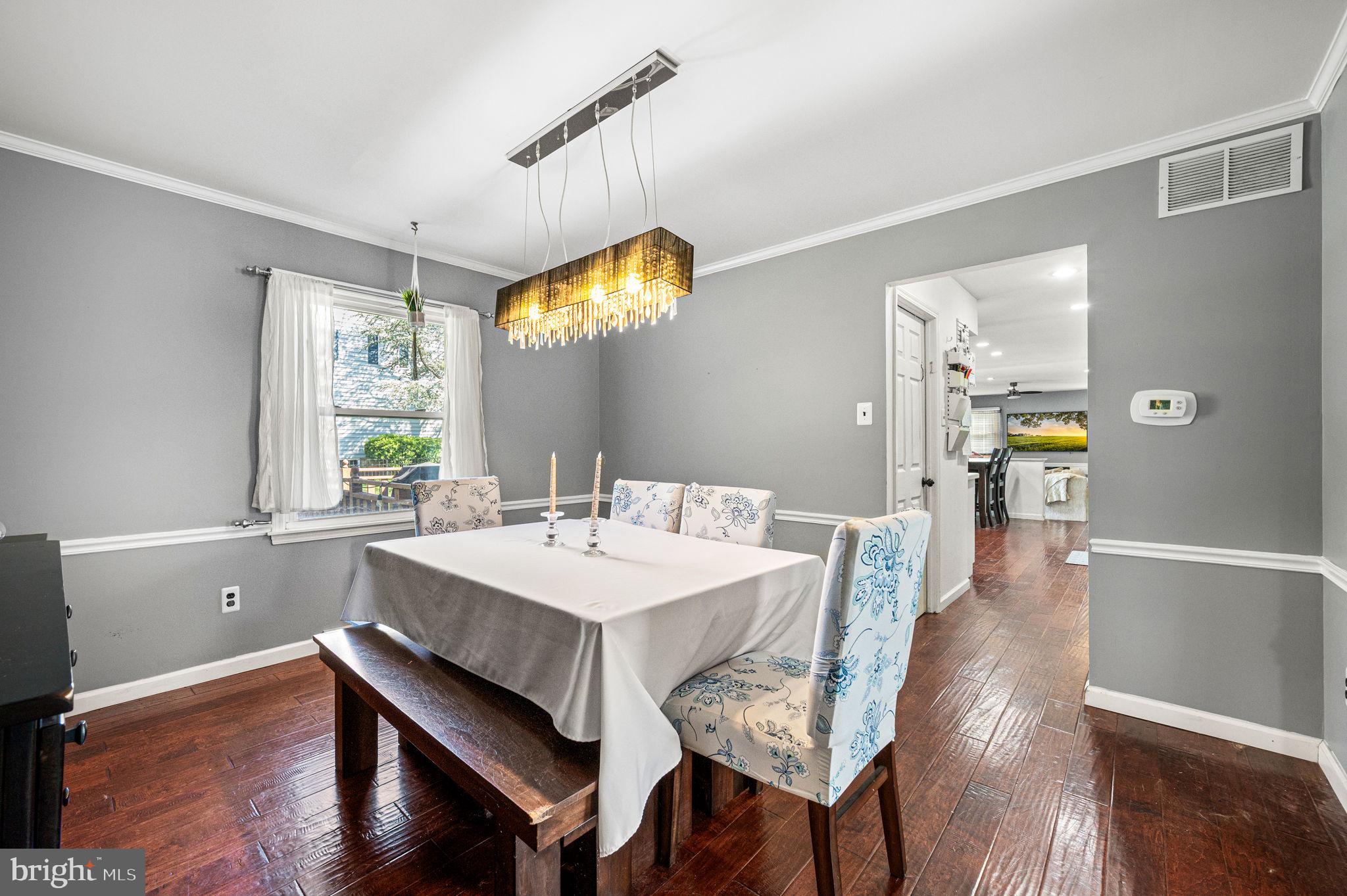 IVY WOODS - Residential