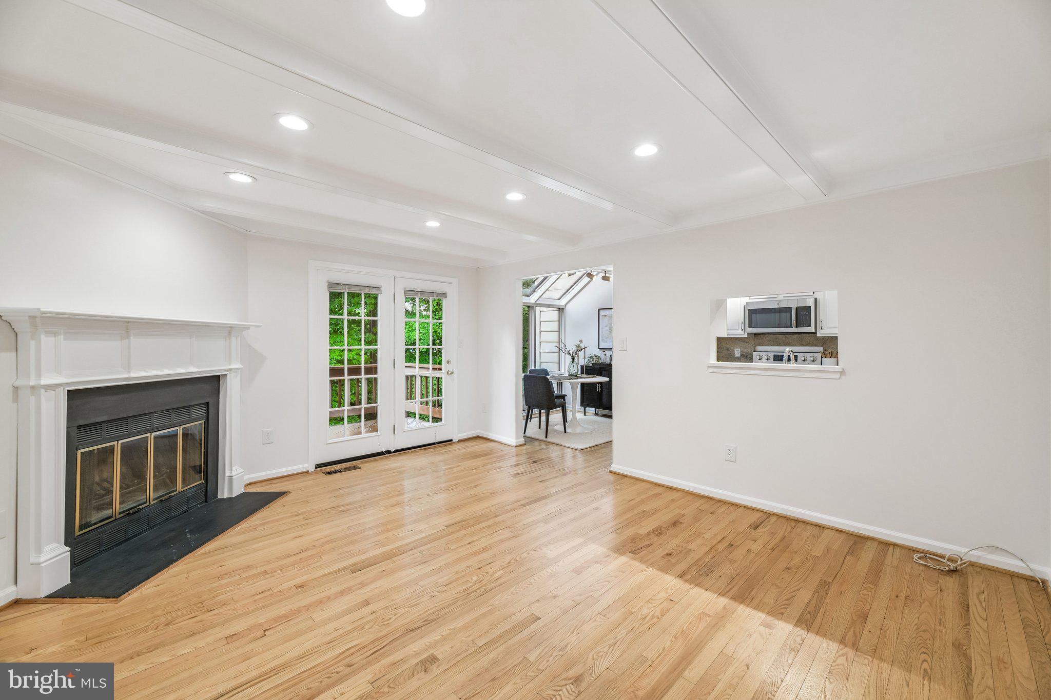 TUCKERMAN STATION - Residential