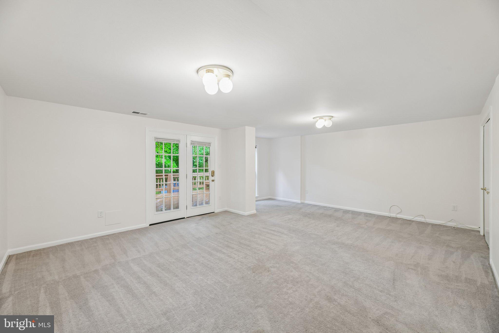 TUCKERMAN STATION - Residential