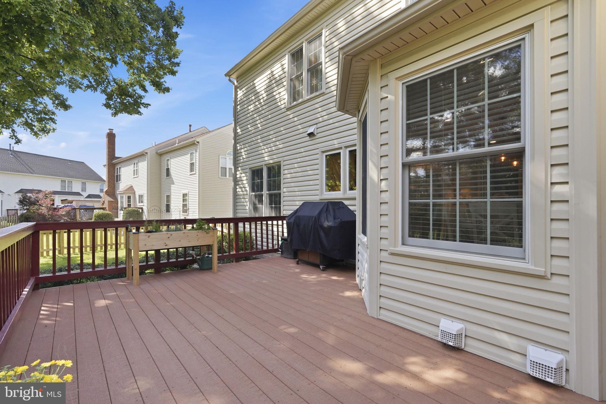 ASHBURN FARM - Residential