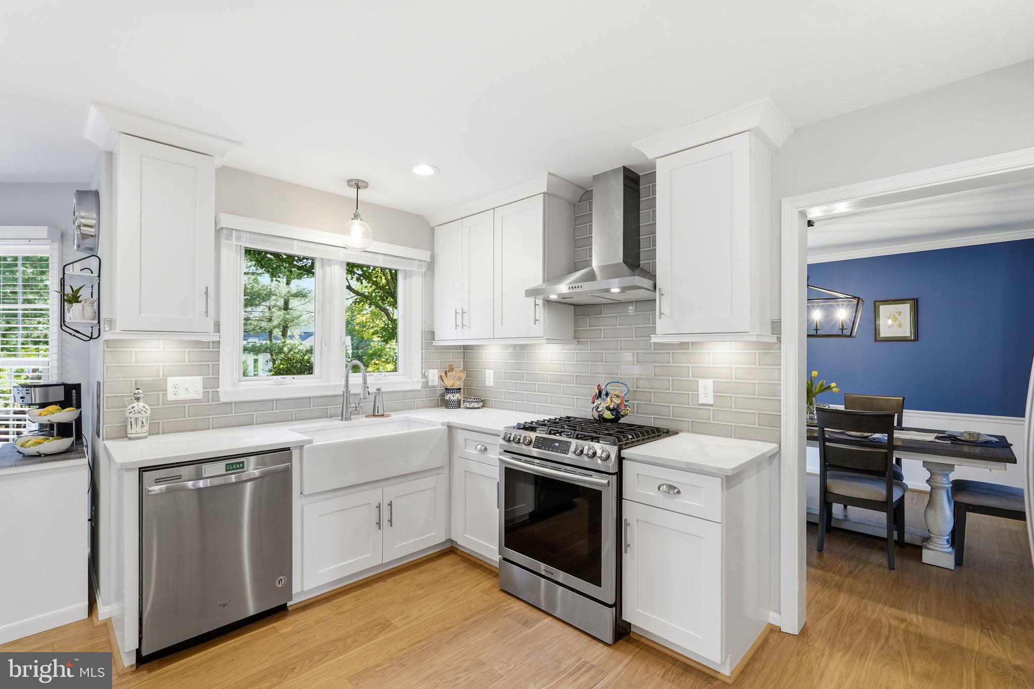 ASHBURN FARM - Residential
