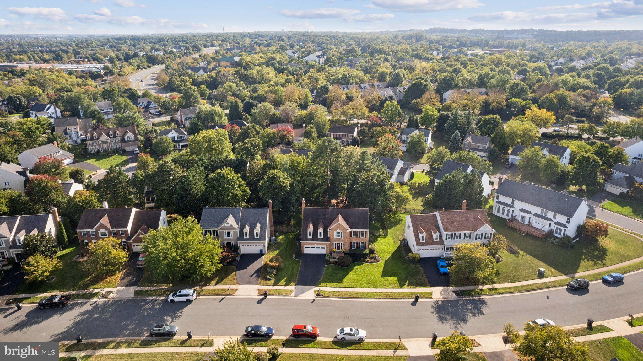 ASHBURN FARM - Residential