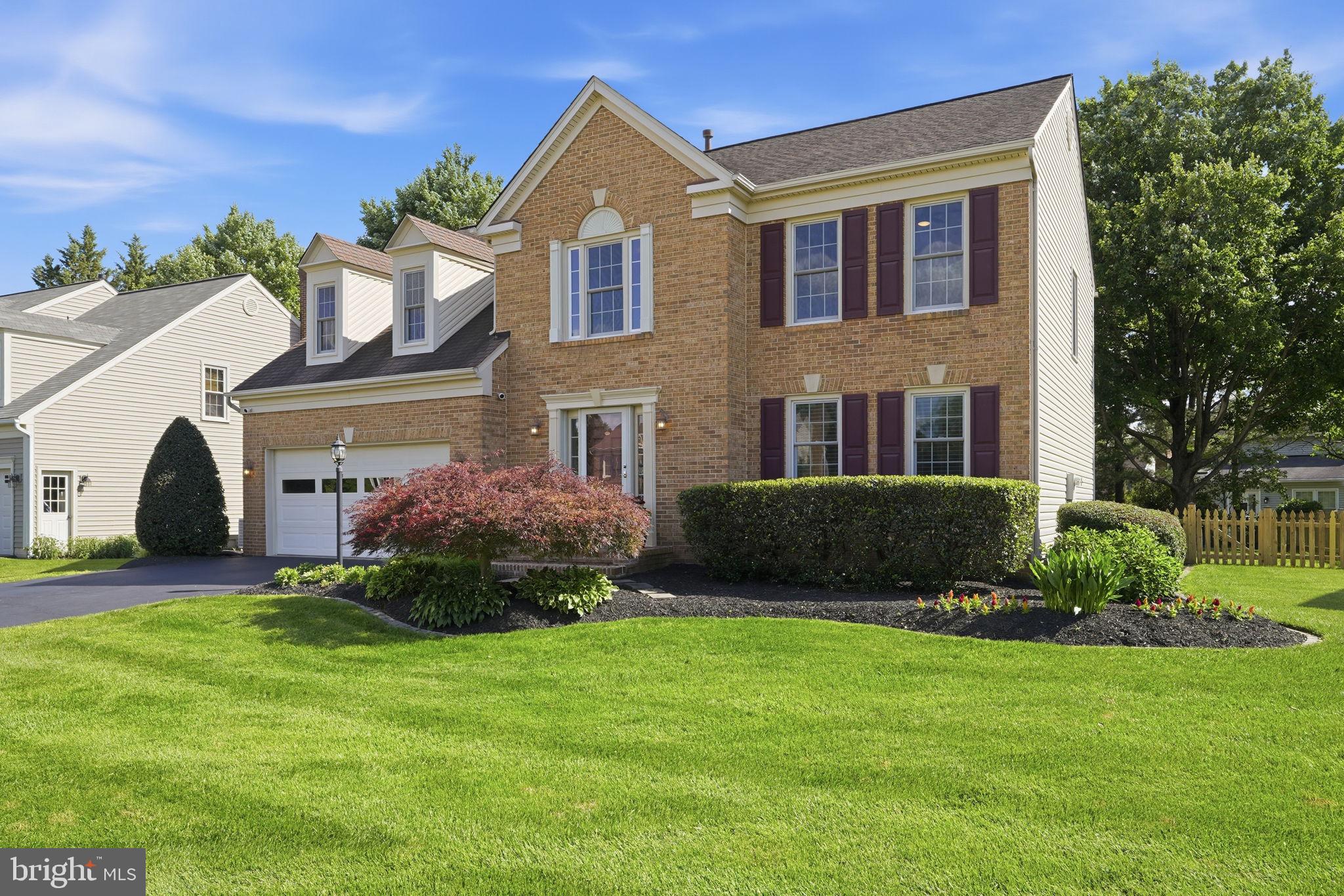 ASHBURN FARM - Residential