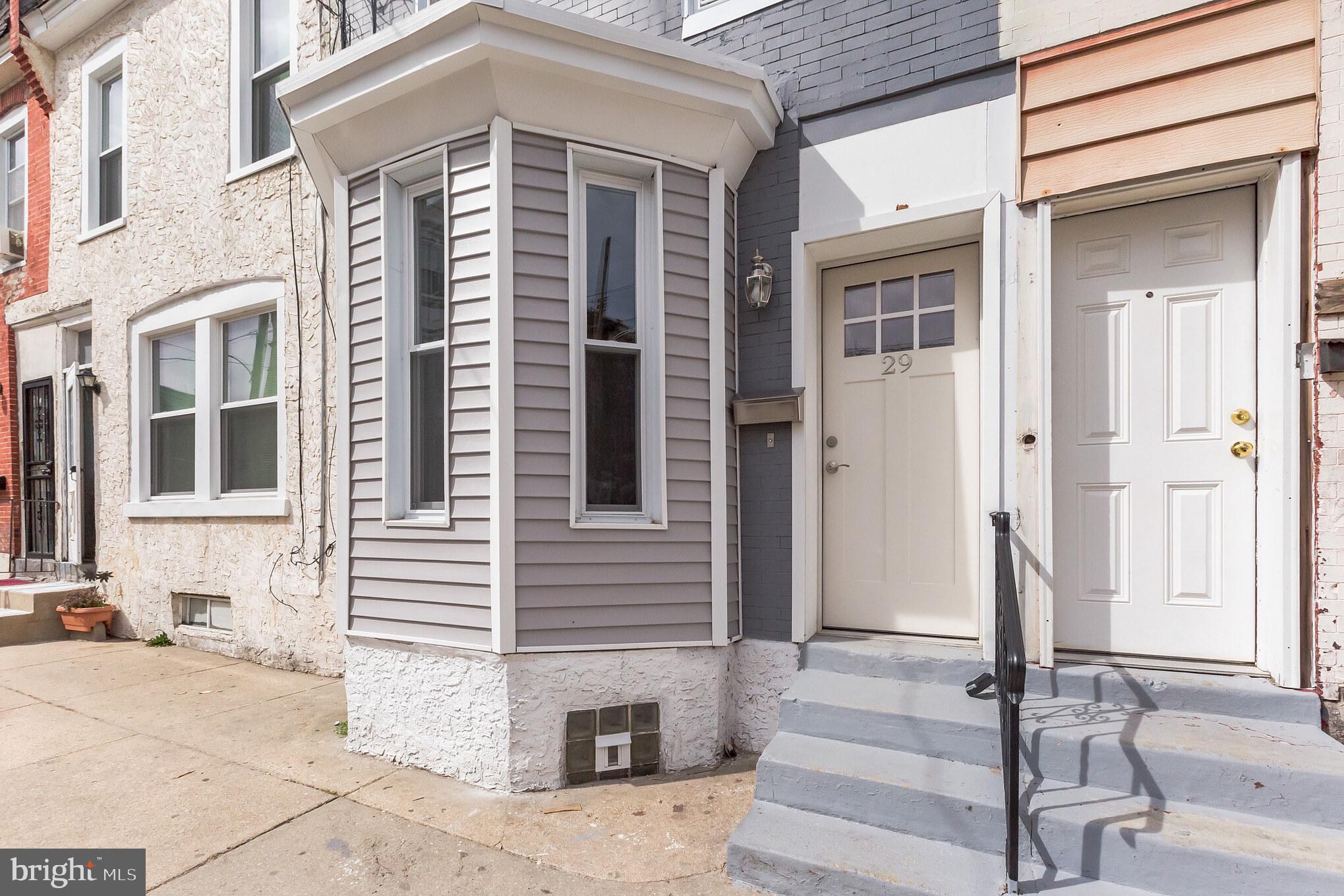 Showings will begin after 4/1/25

Welcome to this beautiful  home for rent in Germantown! This property is listed as a 3 bedroom 1.5 bath. This home is bright and spacious with an open concept first floor, updated kitchen,  first floor half bath. bathroom. Newer flooring throughout, stainless steel appliances, and central air.  Upstairs you will find three spacious bedrooms and a full bath. Washer and dryer are located in the basement and property has fully fenced in large rear yard.

Property is offered in as shown condition.