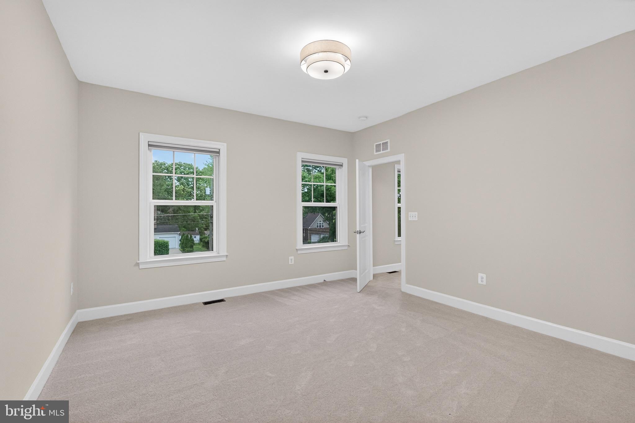 SHREVEWOOD - Residential