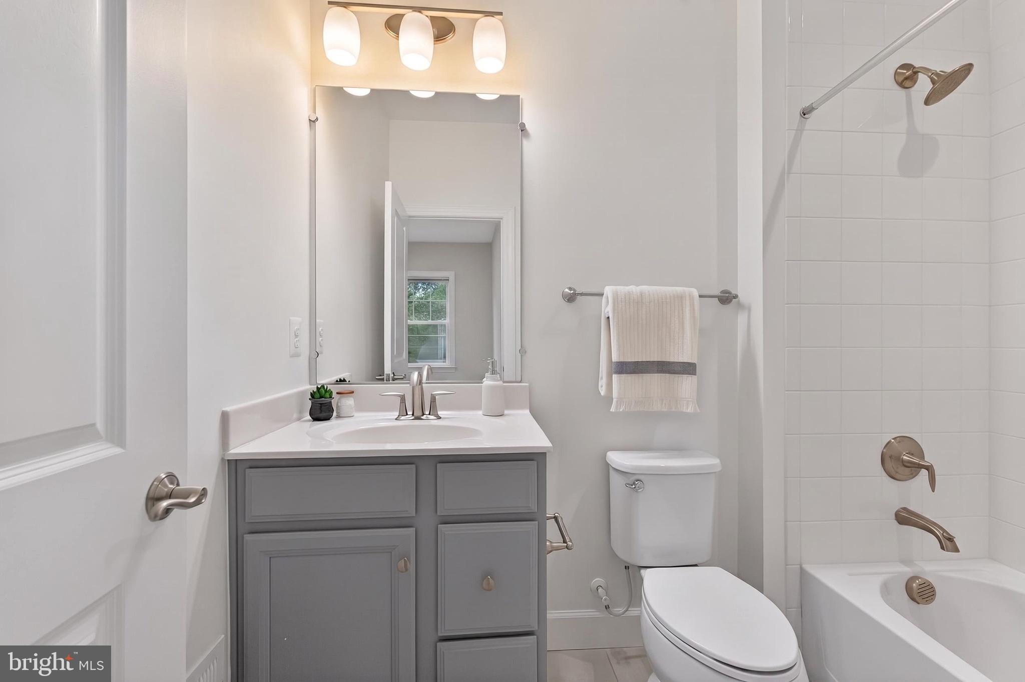 SHREVEWOOD - Residential