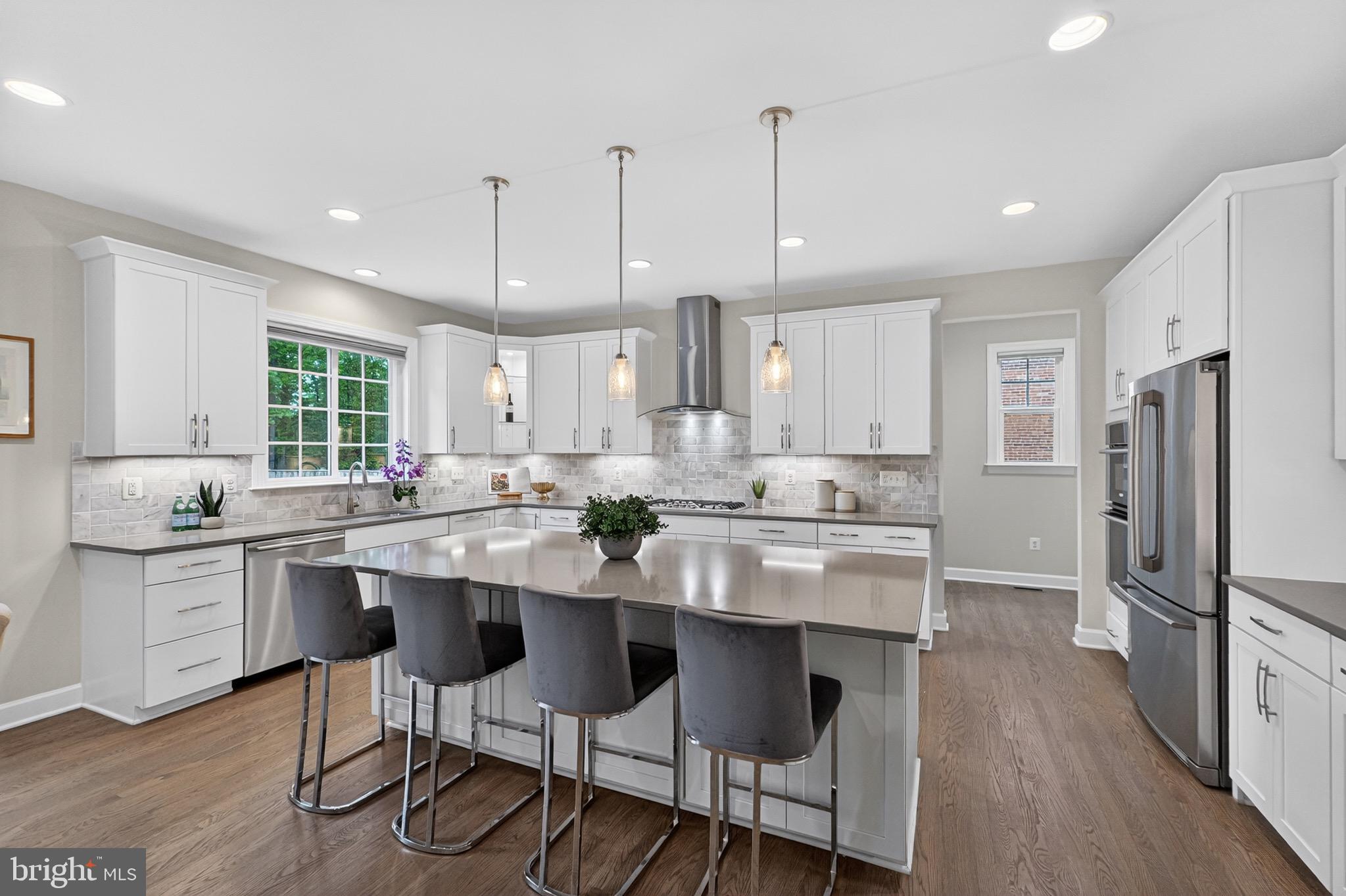 SHREVEWOOD - Residential