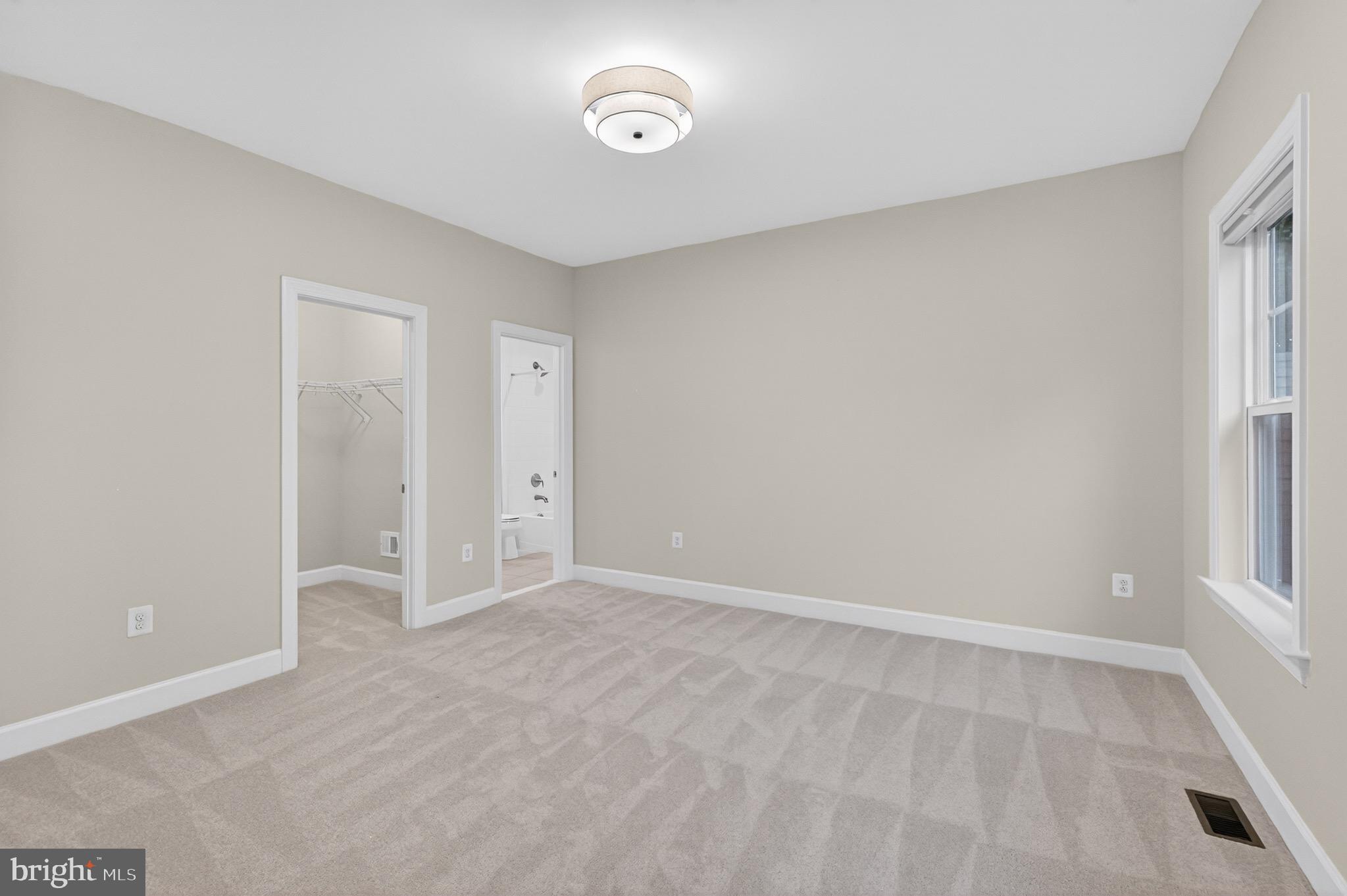 SHREVEWOOD - Residential