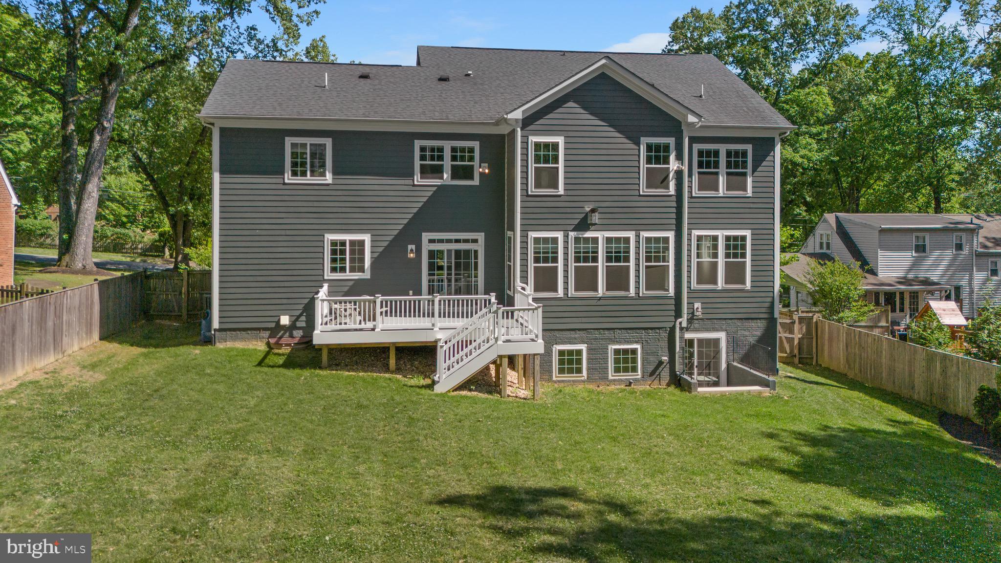 SHREVEWOOD - Residential