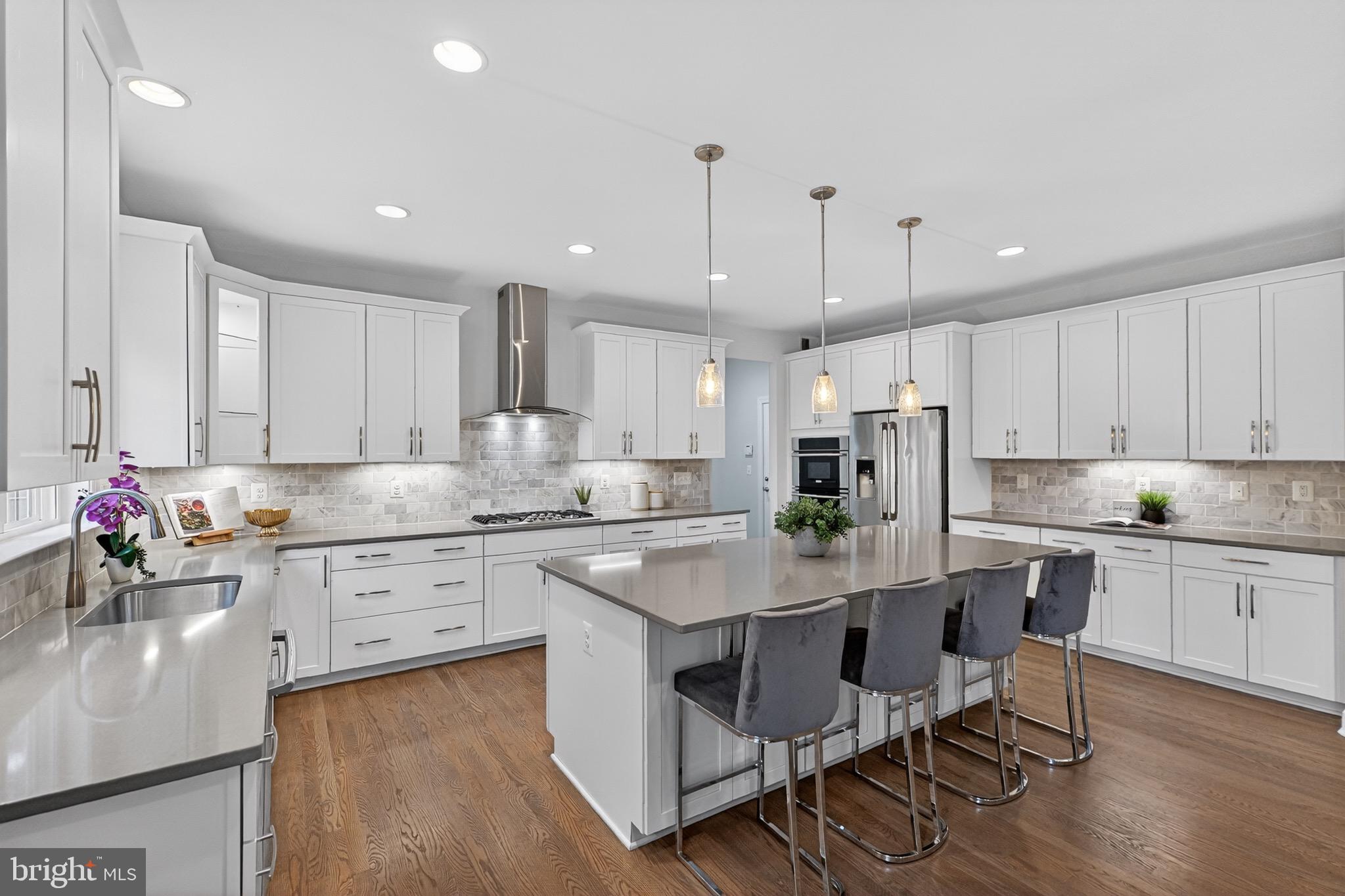 SHREVEWOOD - Residential