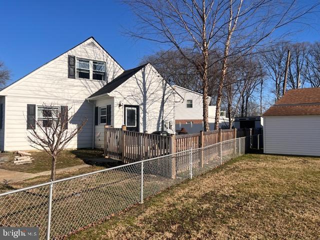 BOWLEYS QUARTERS - Residential