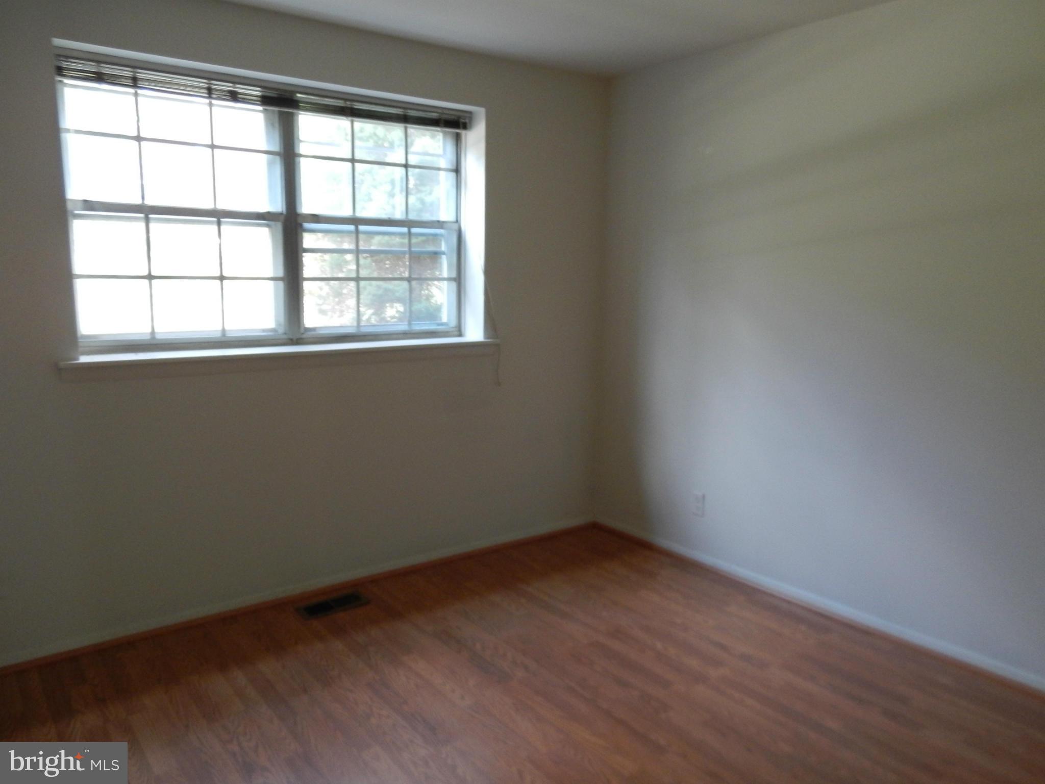 HICKORY HILLS CONDOMINIUMS - Residential Lease