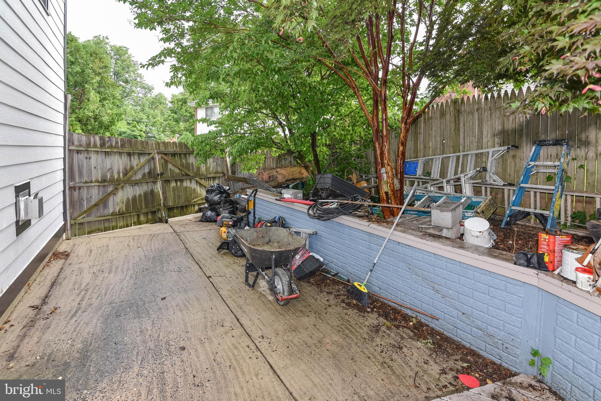 CONNECTICUT AVENUE ESTATES - Residential