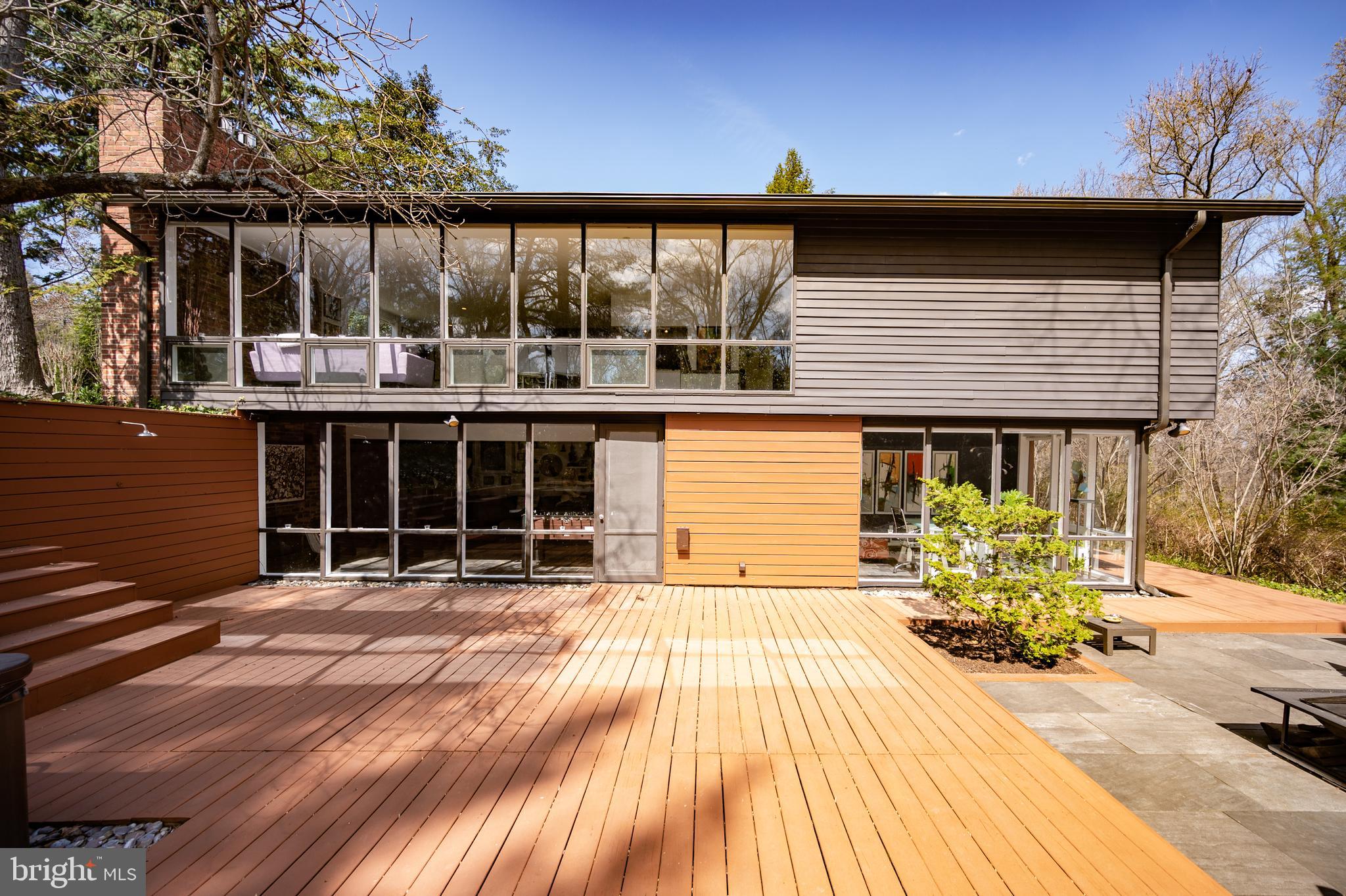 HOLLIN HILLS - Residential