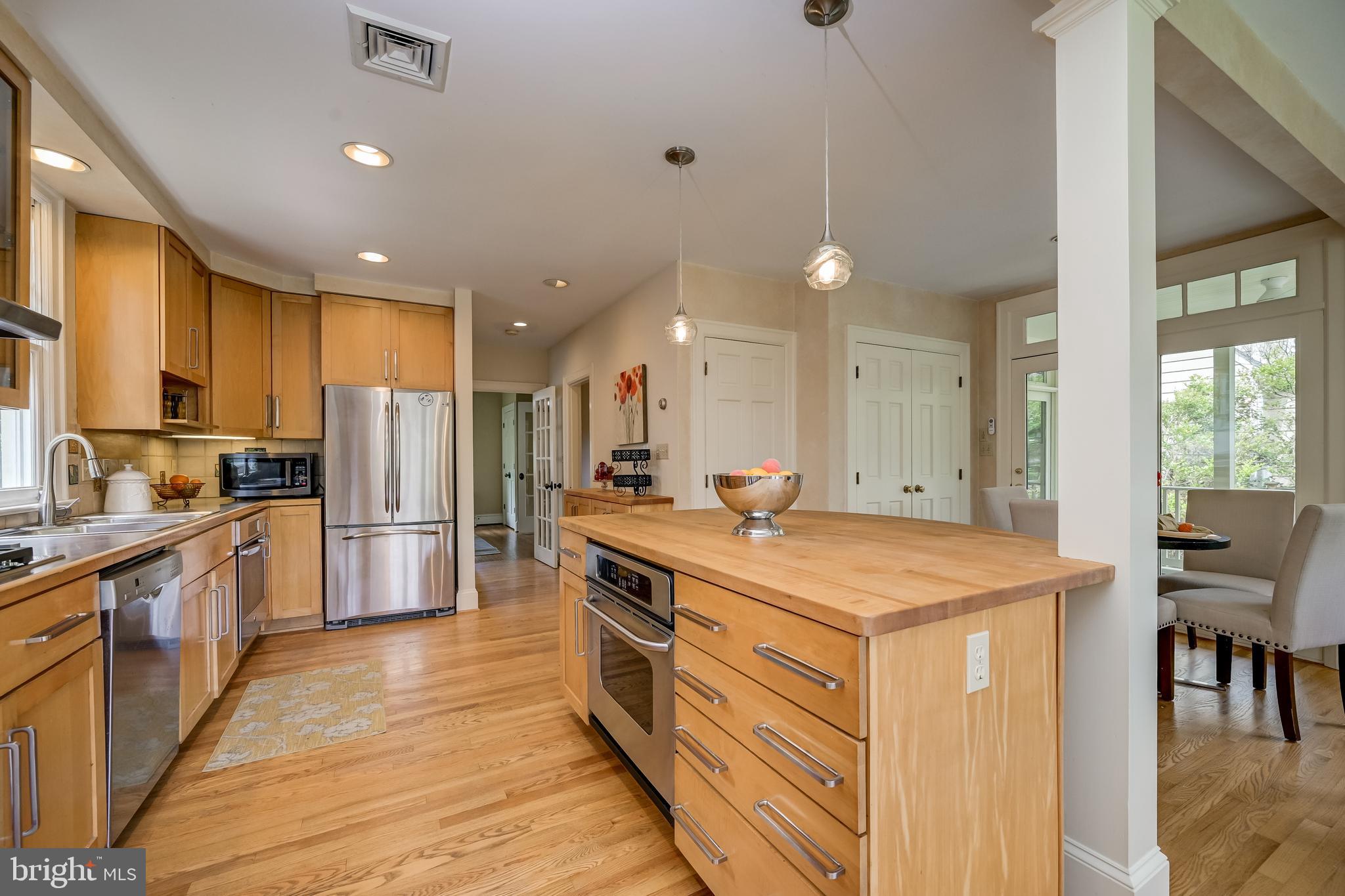 CHEVY CHASE - Residential