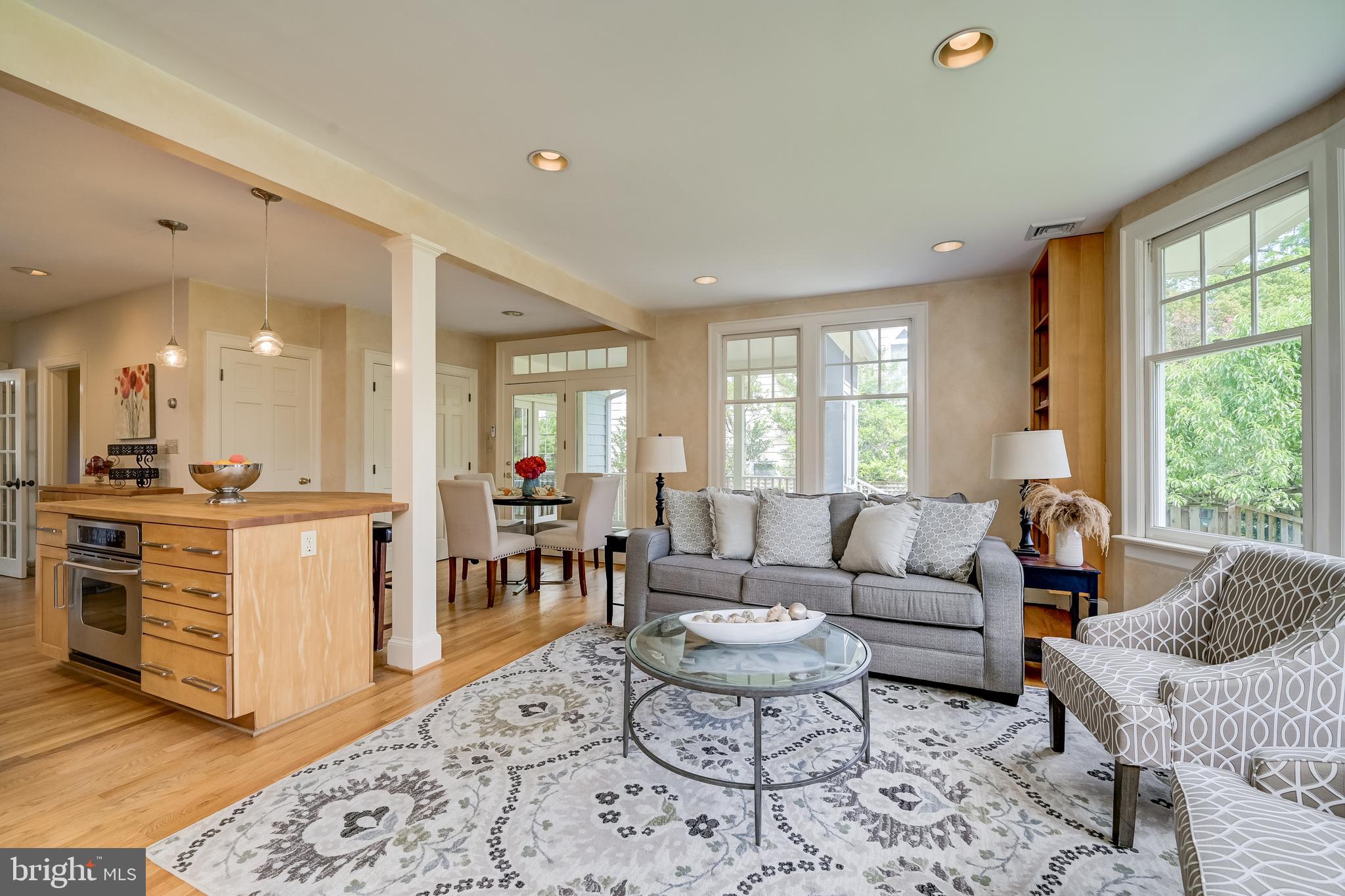CHEVY CHASE - Residential