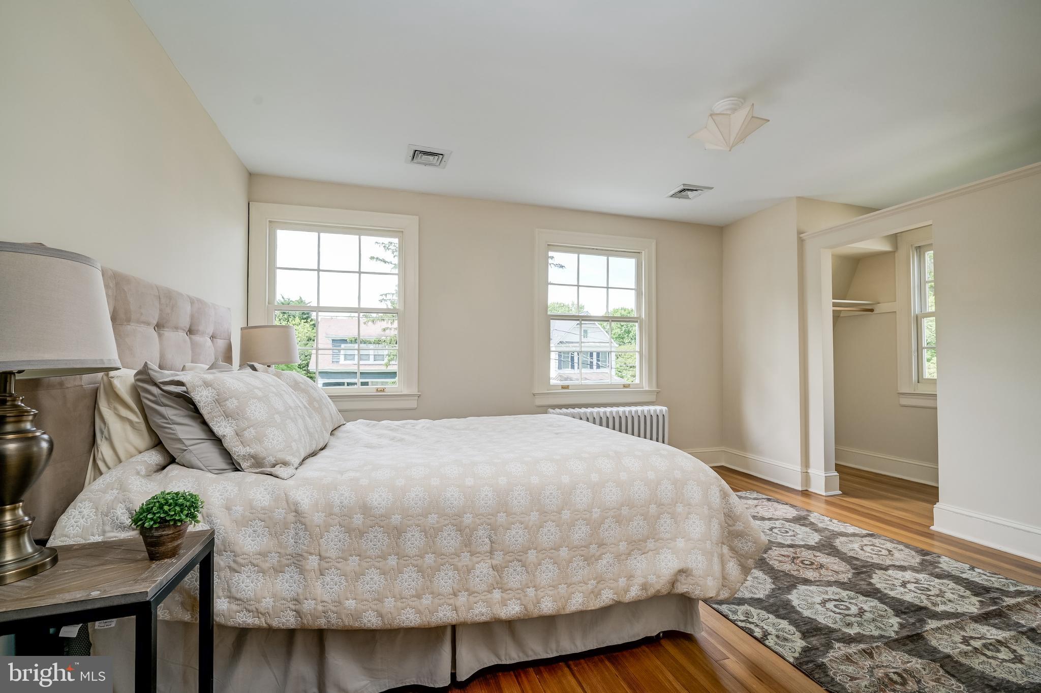 CHEVY CHASE - Residential