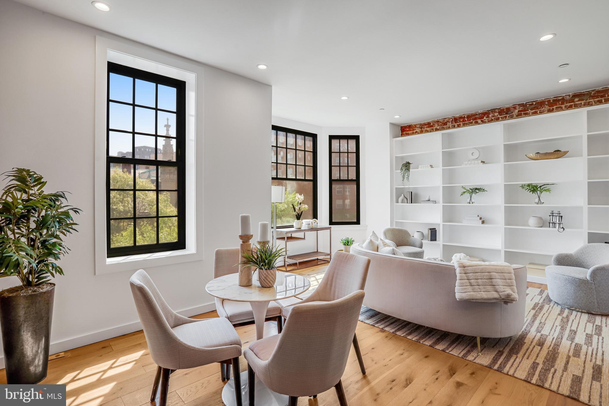 LOGAN CIRCLE - Residential