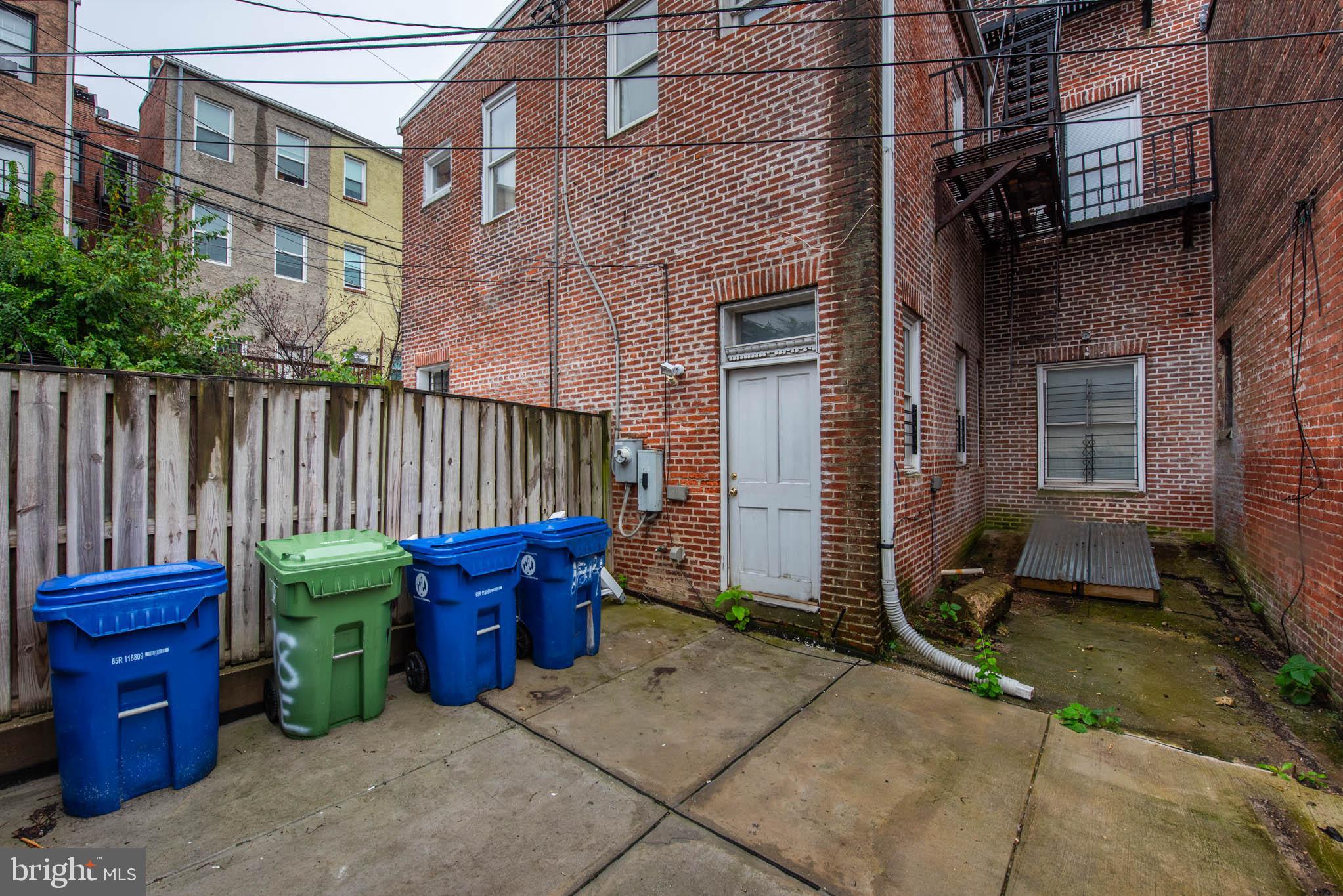 STATION NORTH ARTS DISTRICT - Residential Lease