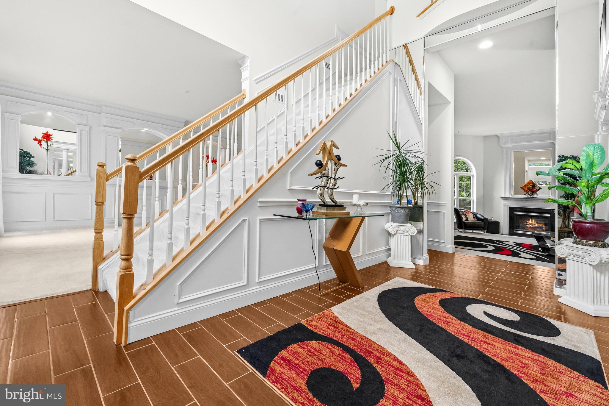 FARMINGTON WOODS - Residential