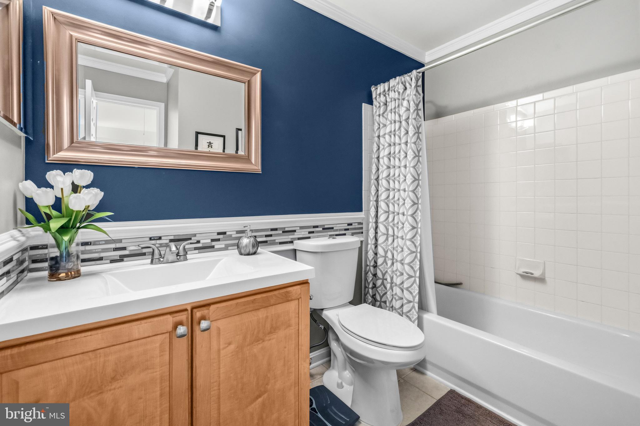 FARMINGTON WOODS - Residential