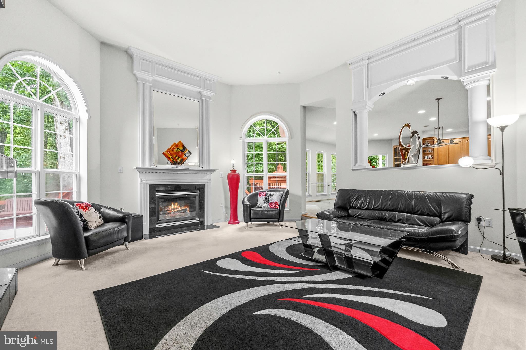 FARMINGTON WOODS - Residential