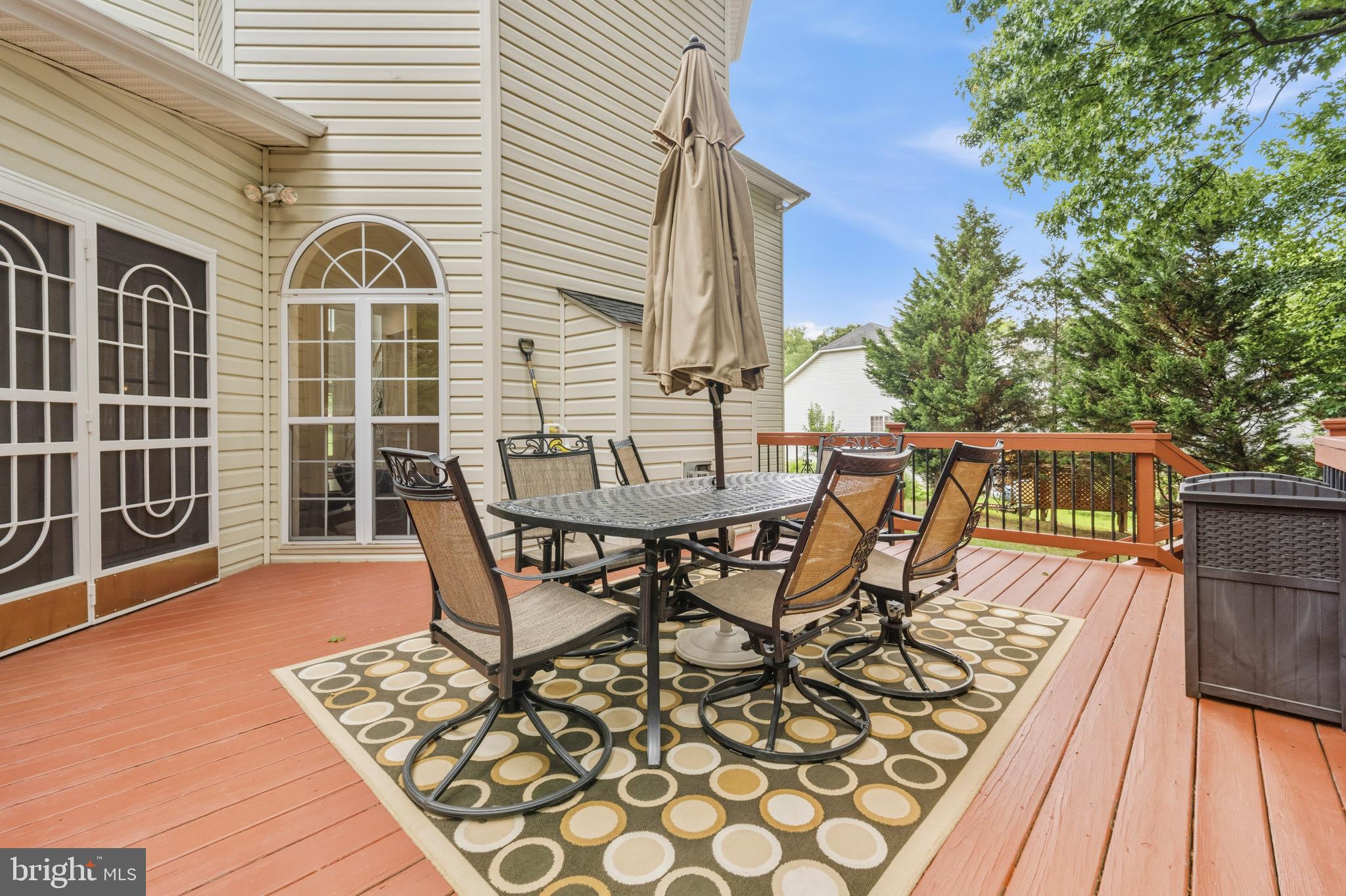 FARMINGTON WOODS - Residential