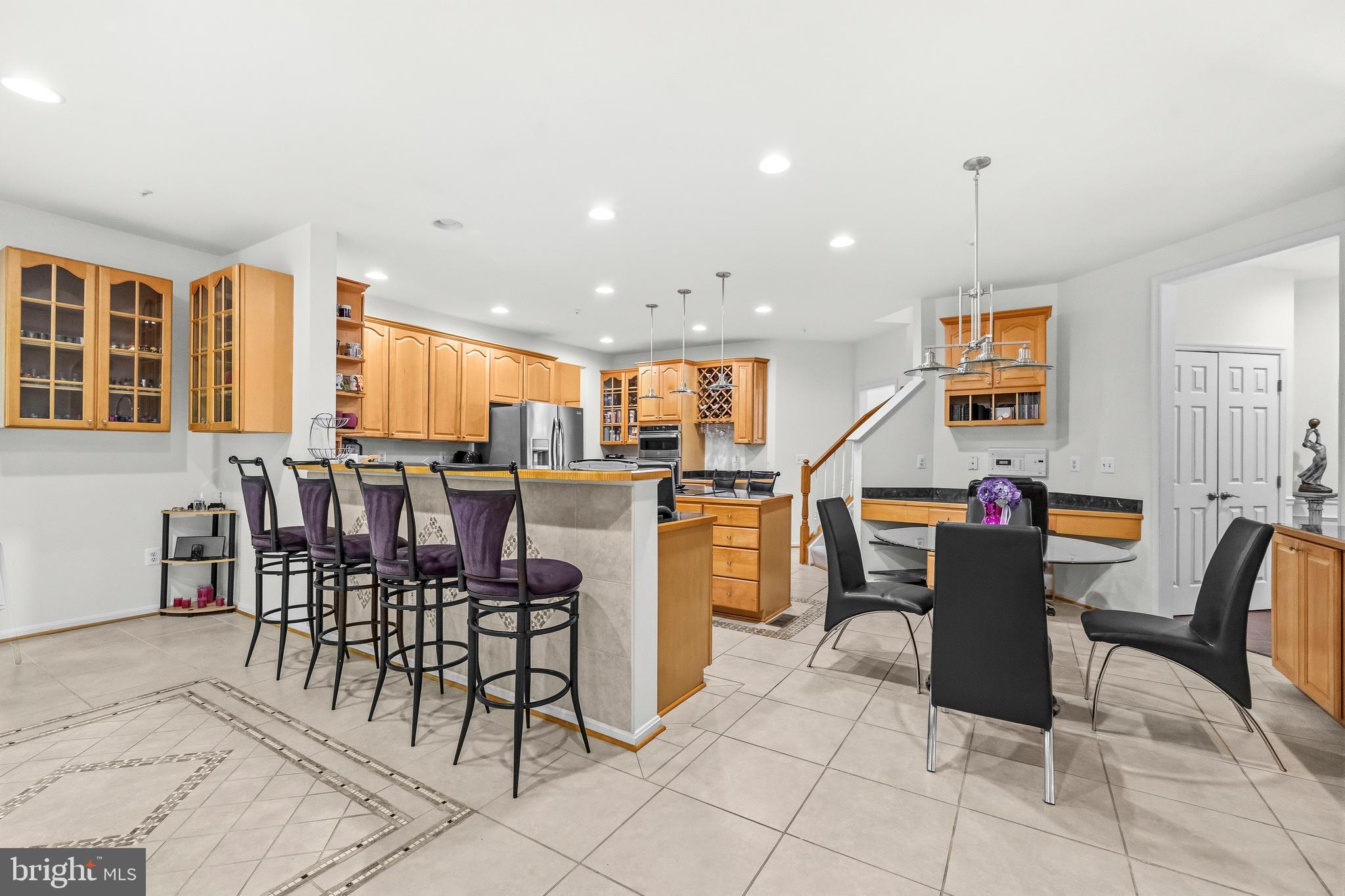 FARMINGTON WOODS - Residential