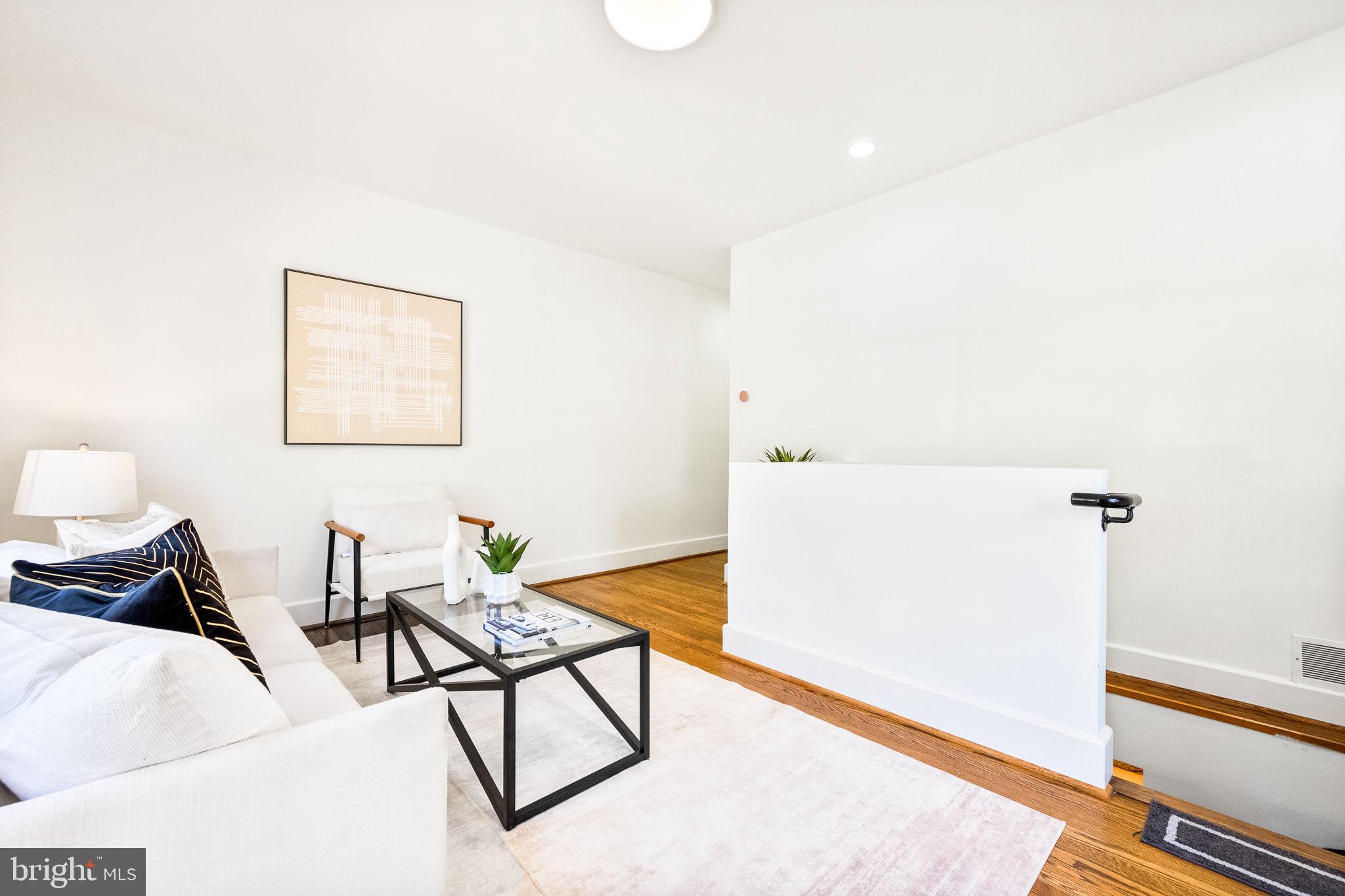 DEL RAY - Residential