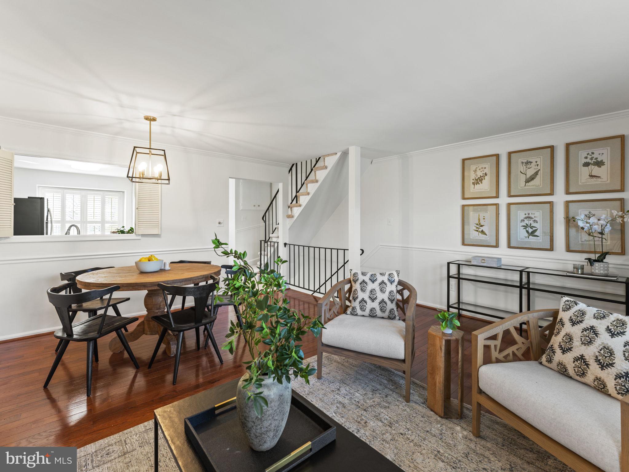 DUNN LORING VILLAGE - Residential