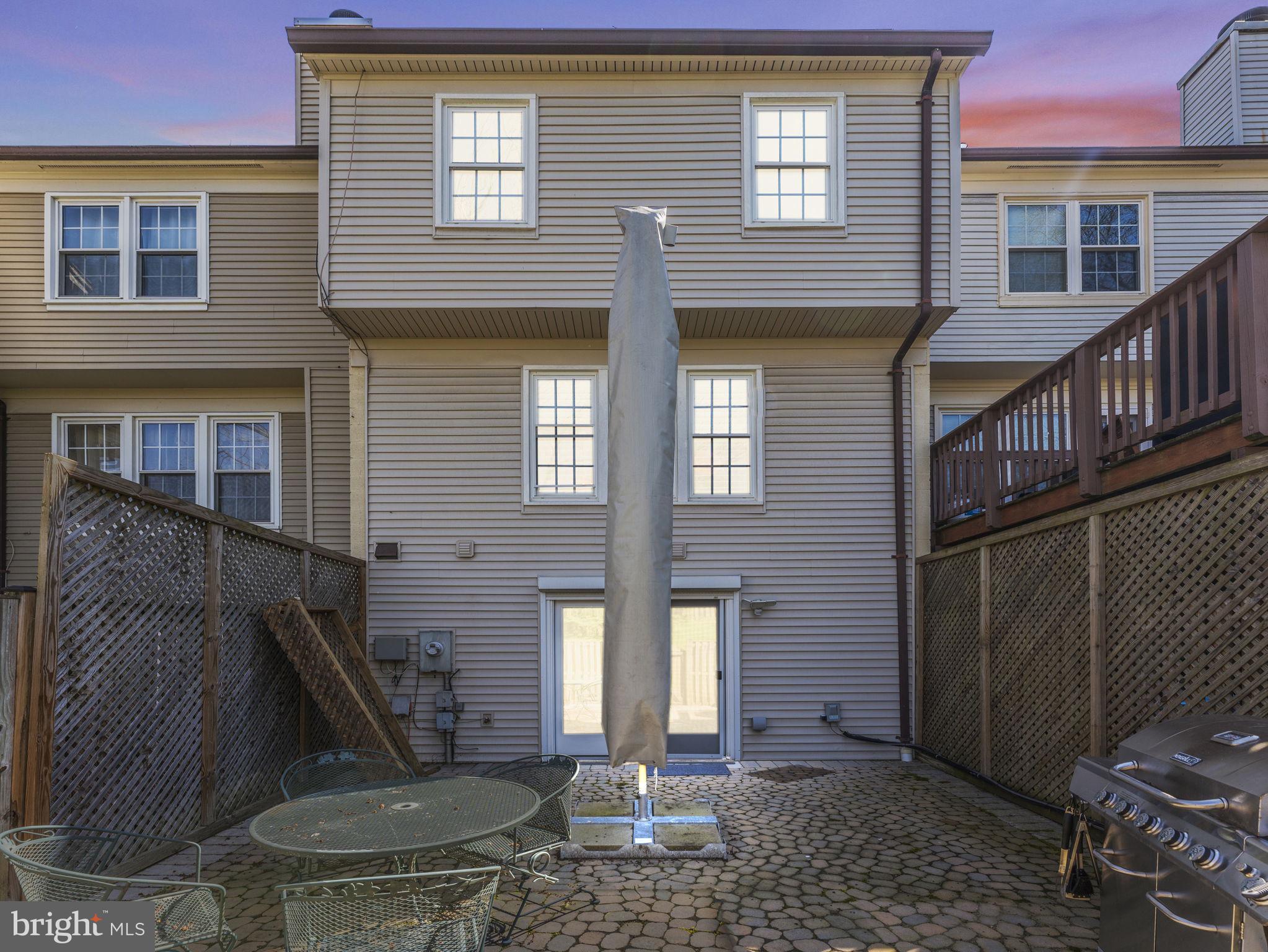 DUNN LORING VILLAGE - Residential