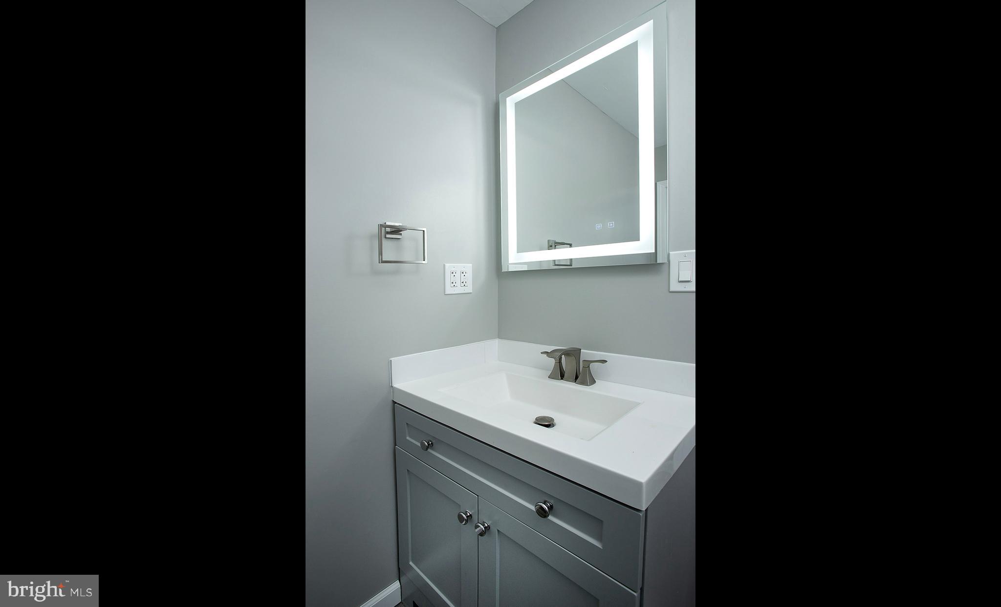 DERRY TOWNSHIP - Residential Lease