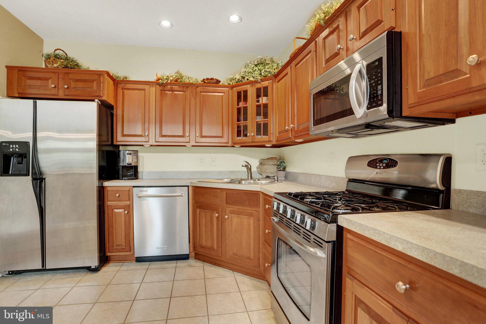 OLDE ORCHARD HILL - Residential