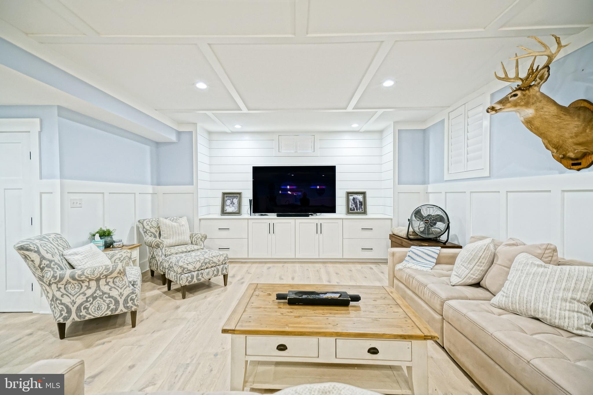HAWKSEYE - Residential