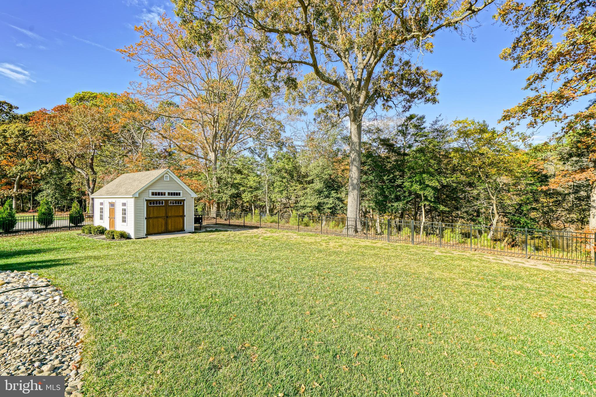 HAWKSEYE - Residential