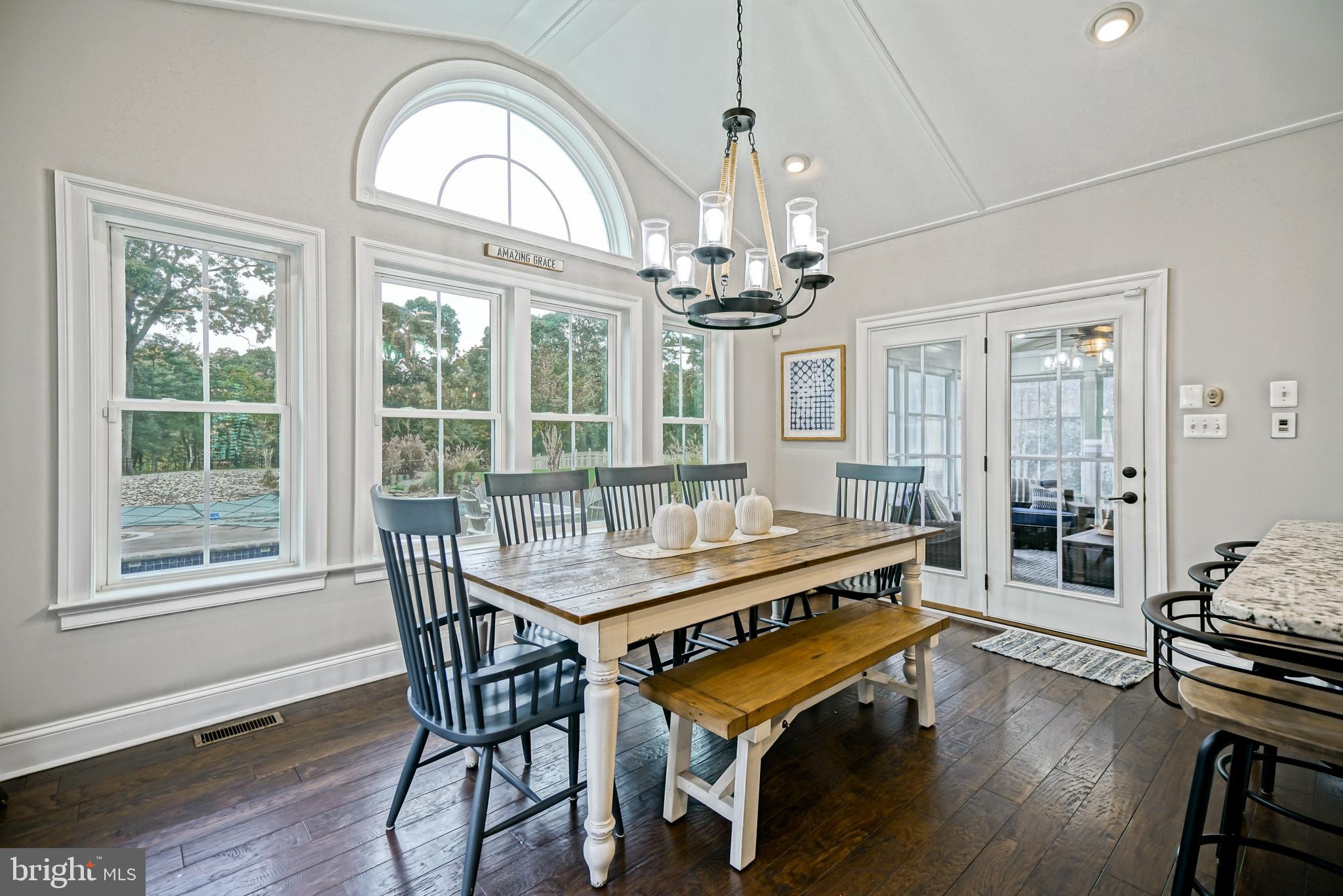 HAWKSEYE - Residential