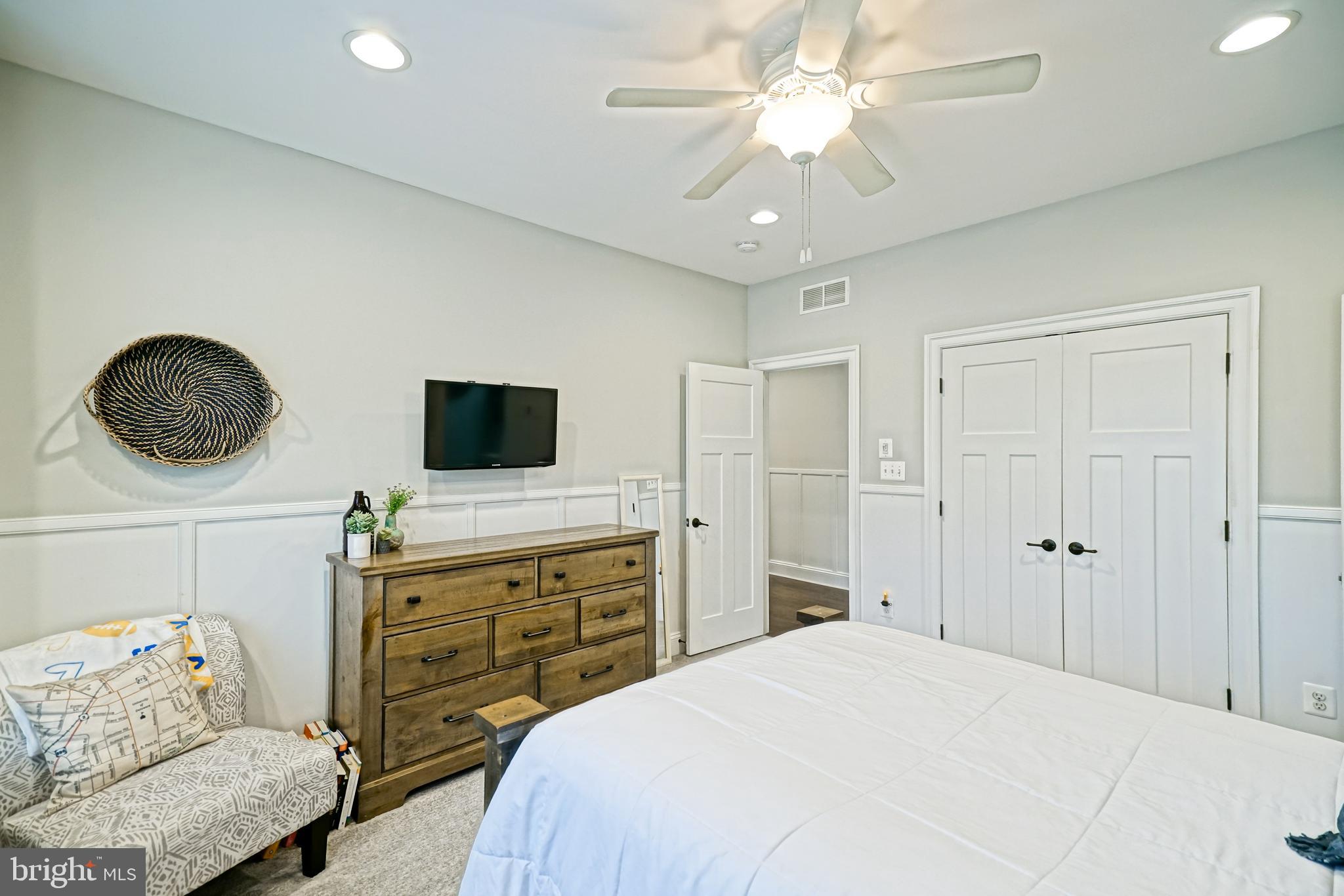 HAWKSEYE - Residential
