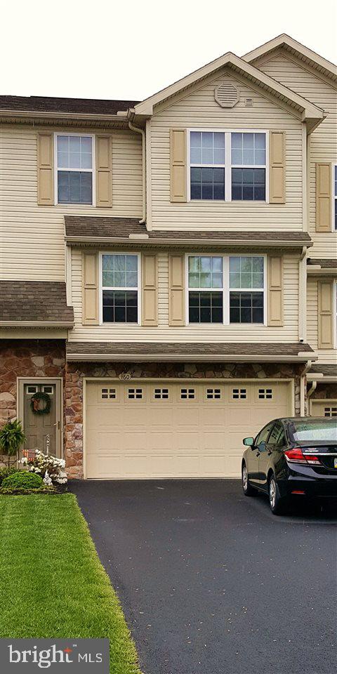 MAPLE GLEN - Residential