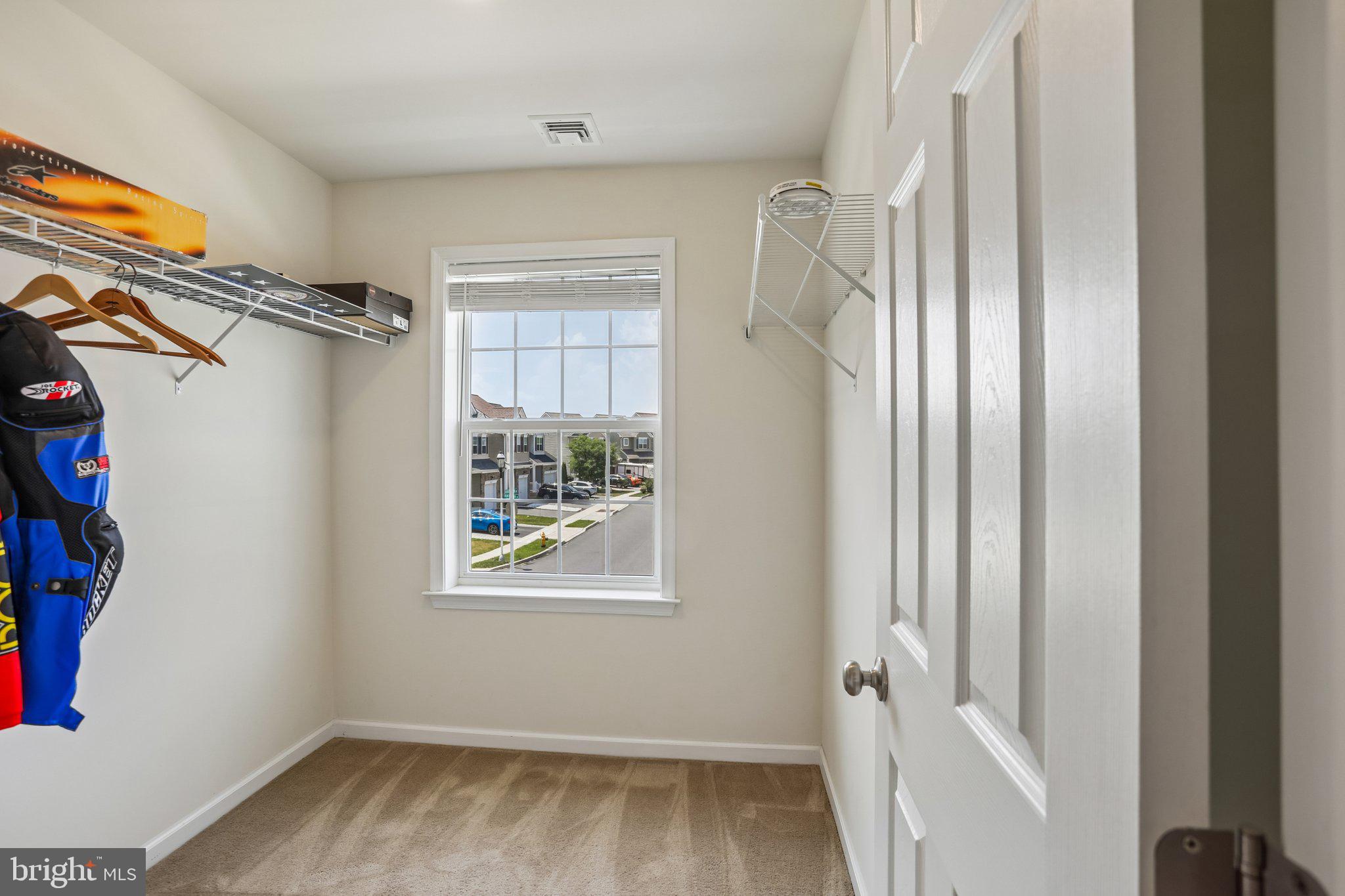 SULLIVAN TRIAIL I - Residential